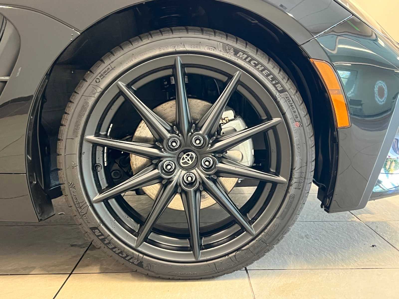 Thumbnail: 2025 Toyota GR86 - 7