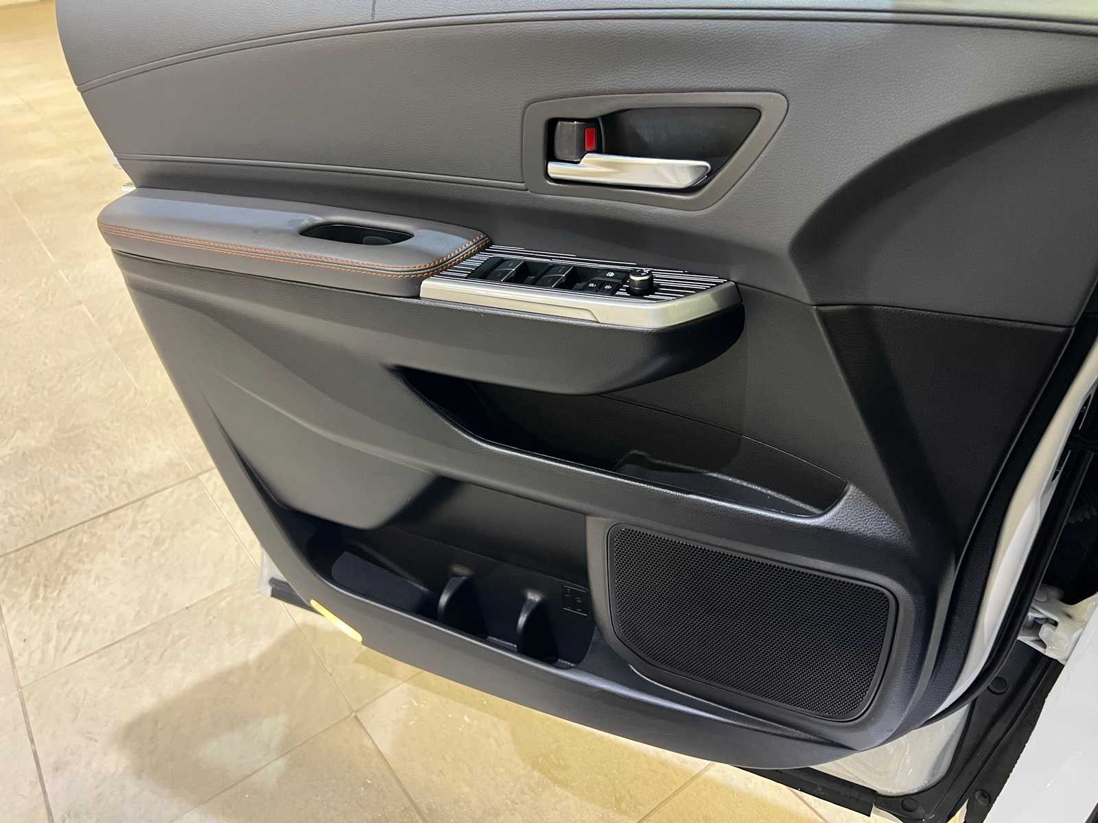 Thumbnail: 2024 Toyota Sienna - 17