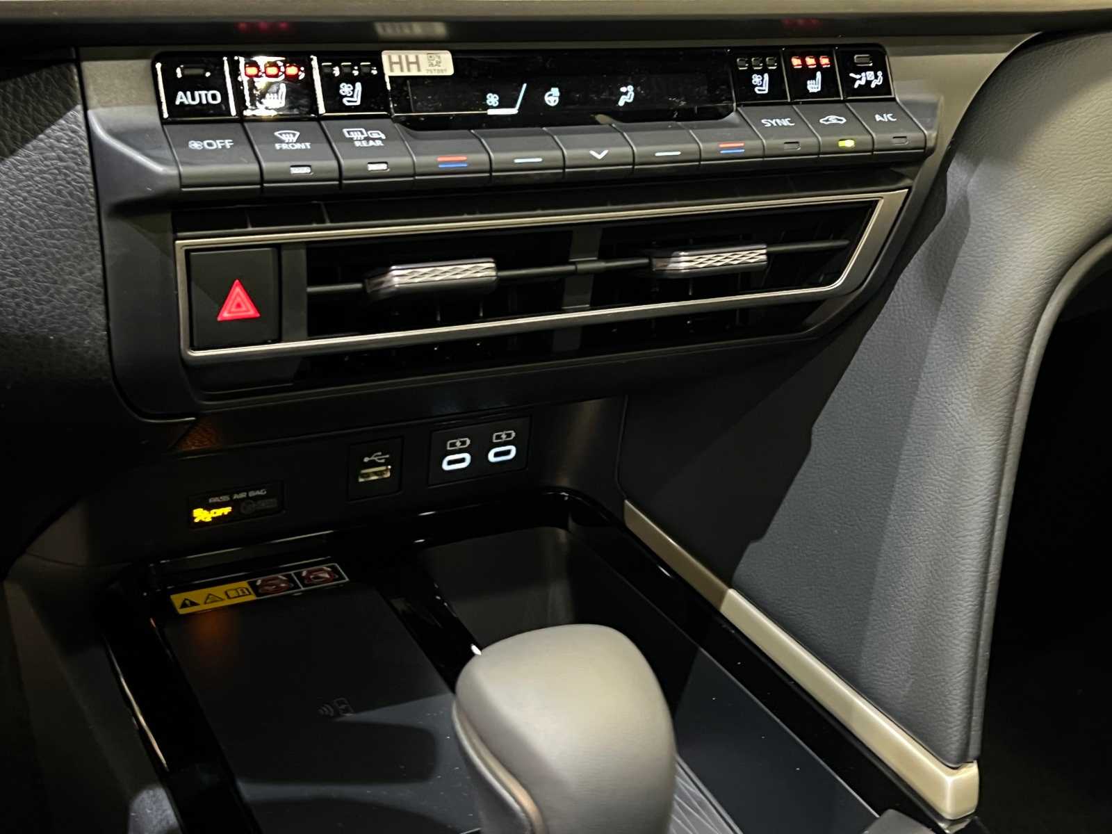 Thumbnail: 2026 Toyota Camry - 25