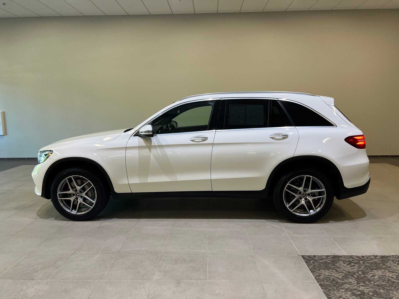 Thumbnail: 2018 Mercedes-Benz GLC - 3