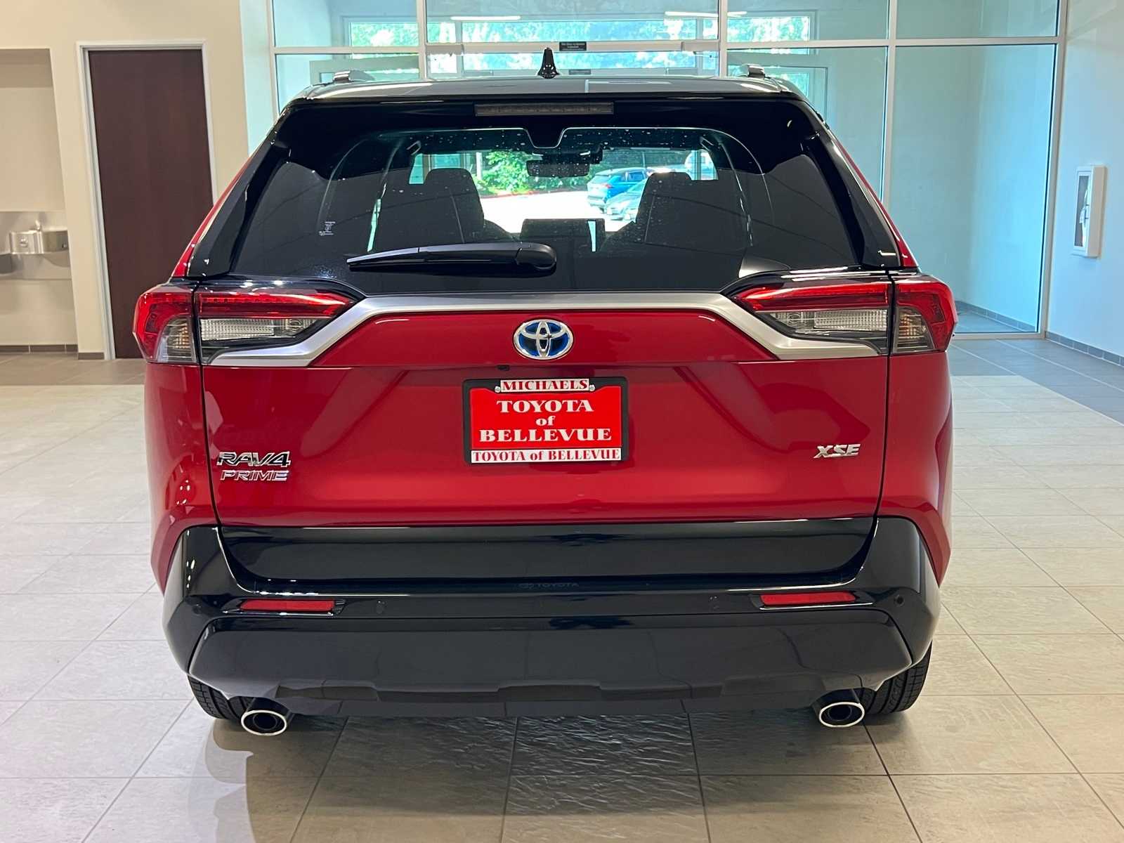 Thumbnail: 2024 Toyota RAV4 - 5