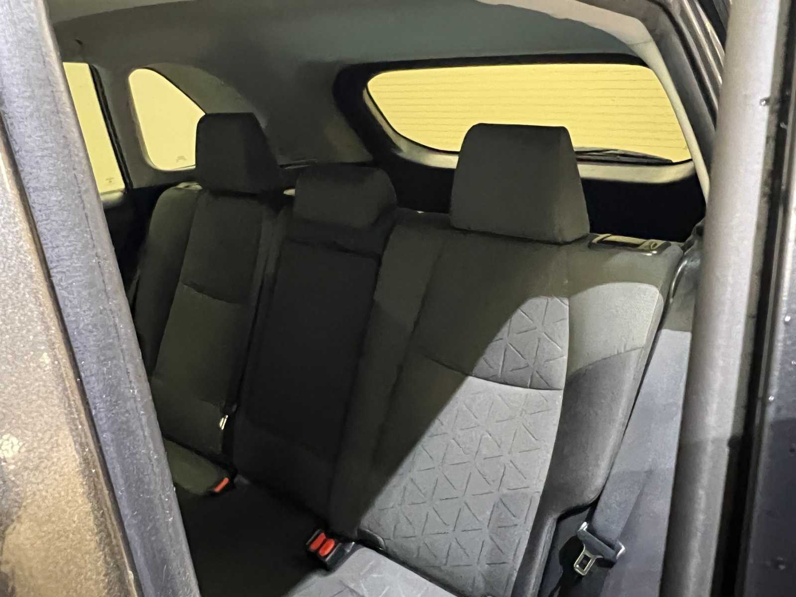 Thumbnail: 2022 Toyota RAV4 - 13