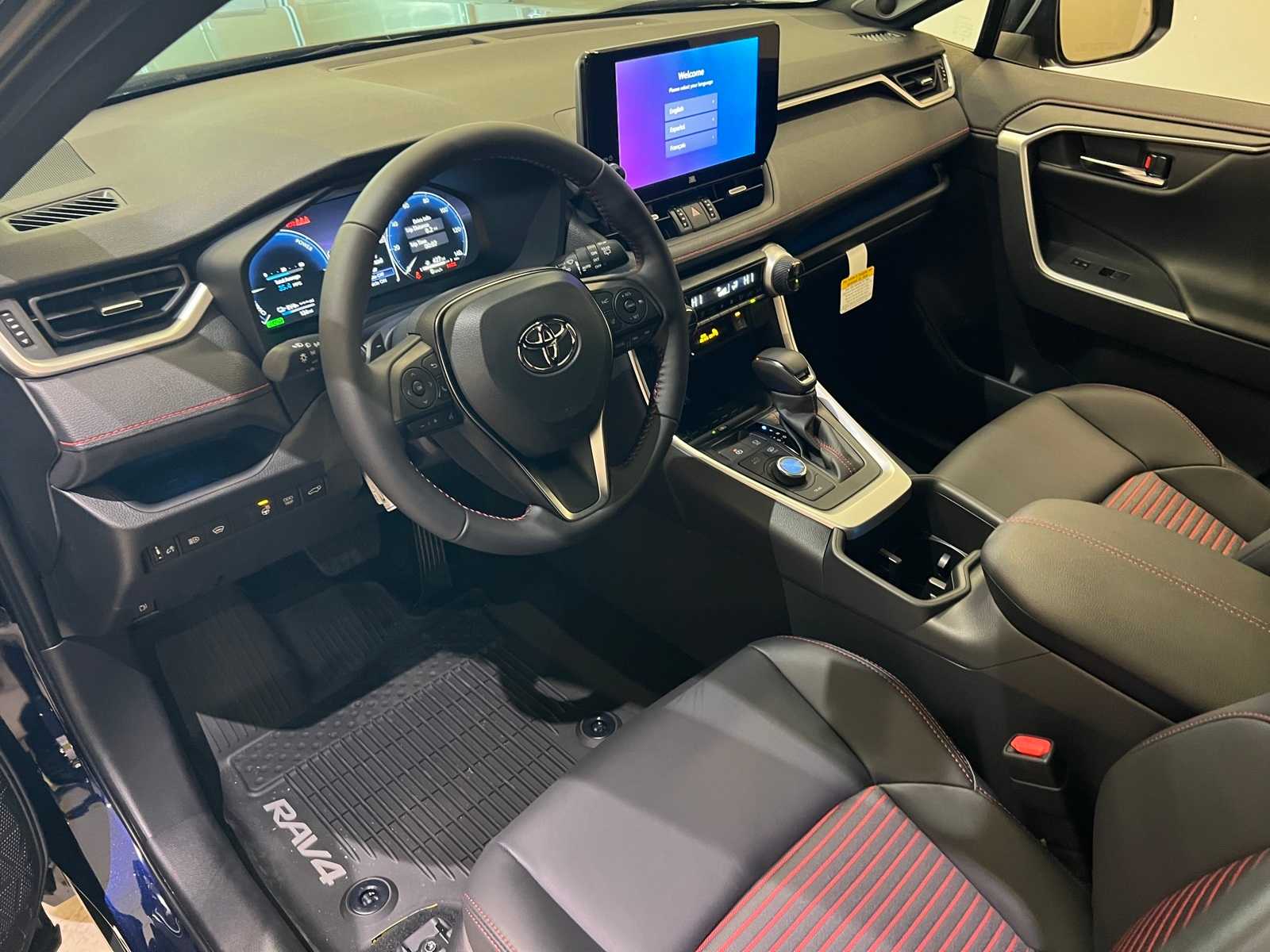 Thumbnail: 2025 Toyota RAV4 - 2