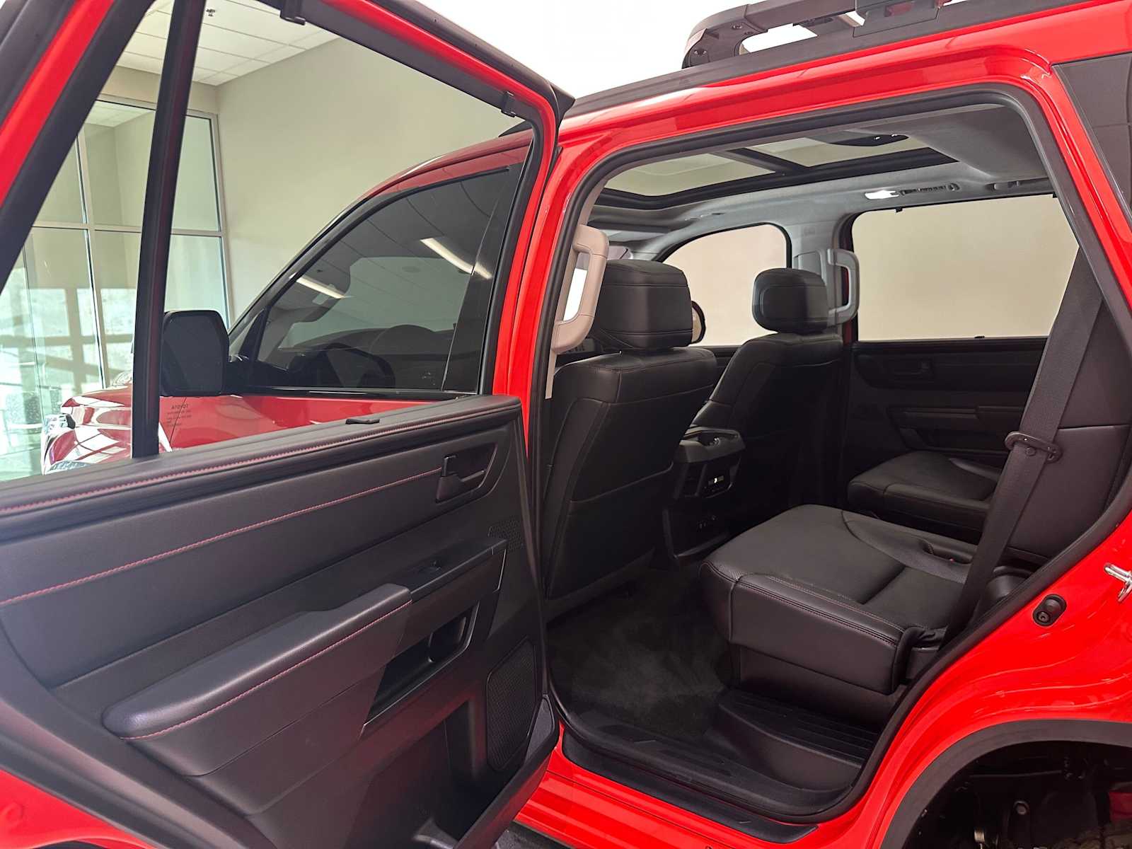 Thumbnail: 2023 Toyota Sequoia - 24