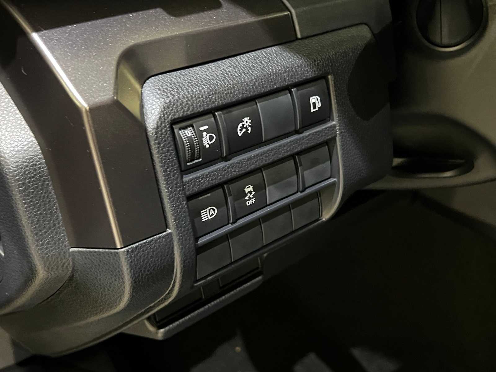 Thumbnail: 2025 Toyota 4Runner - 16