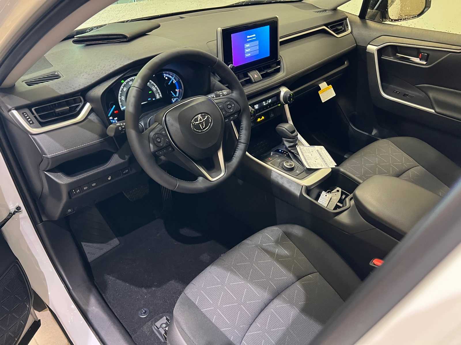 Thumbnail: 2025 Toyota RAV4 - 2