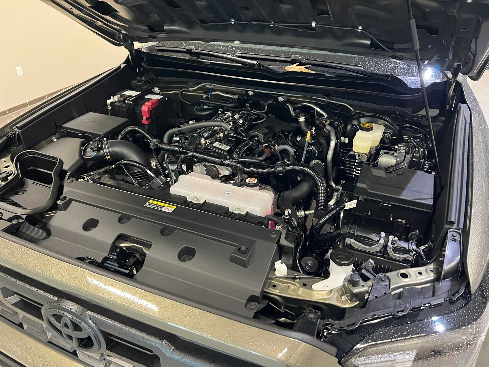 Thumbnail: 2025 Toyota Tacoma - 9