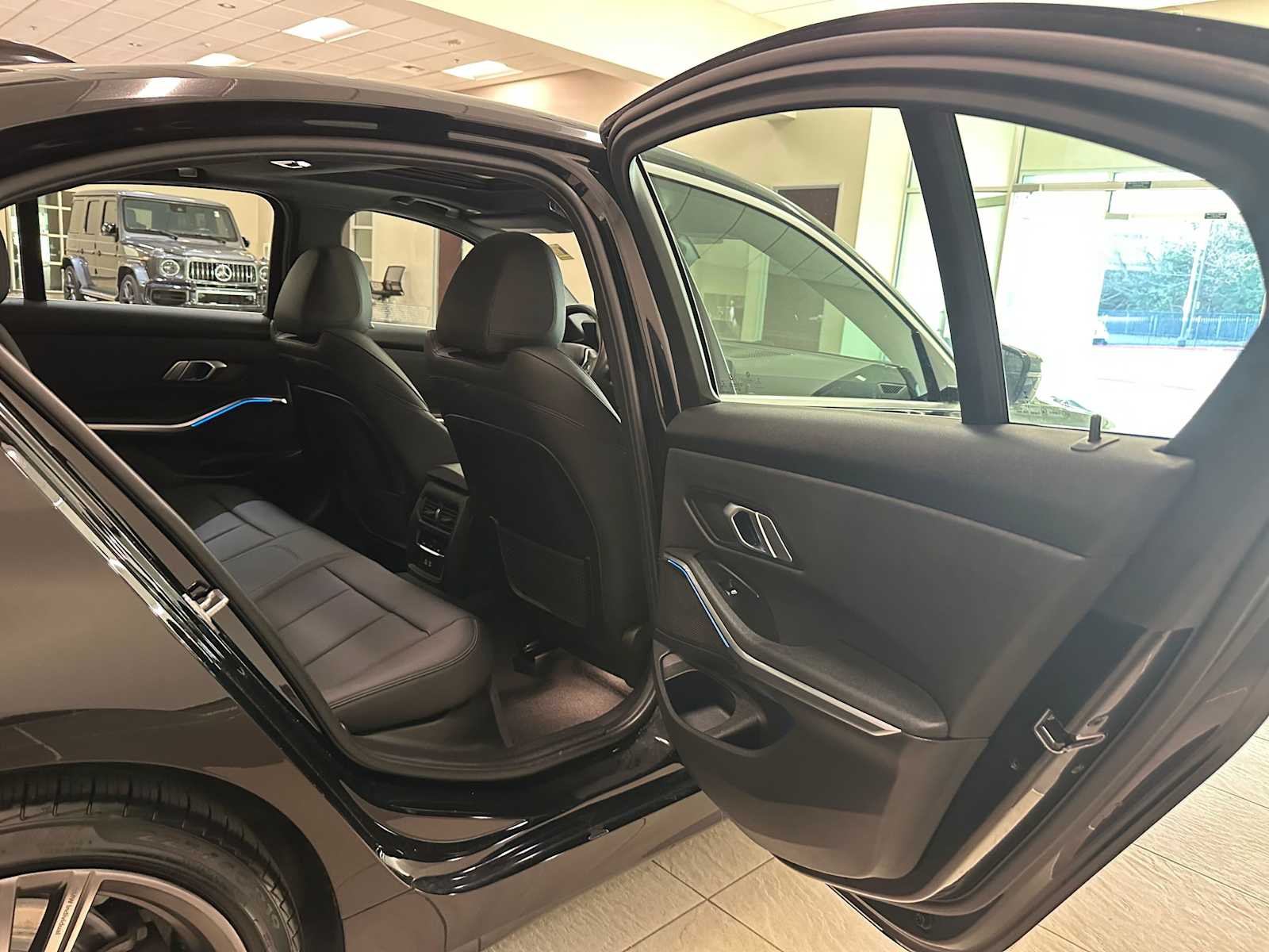 Thumbnail: 2021 BMW 3 Series - 27