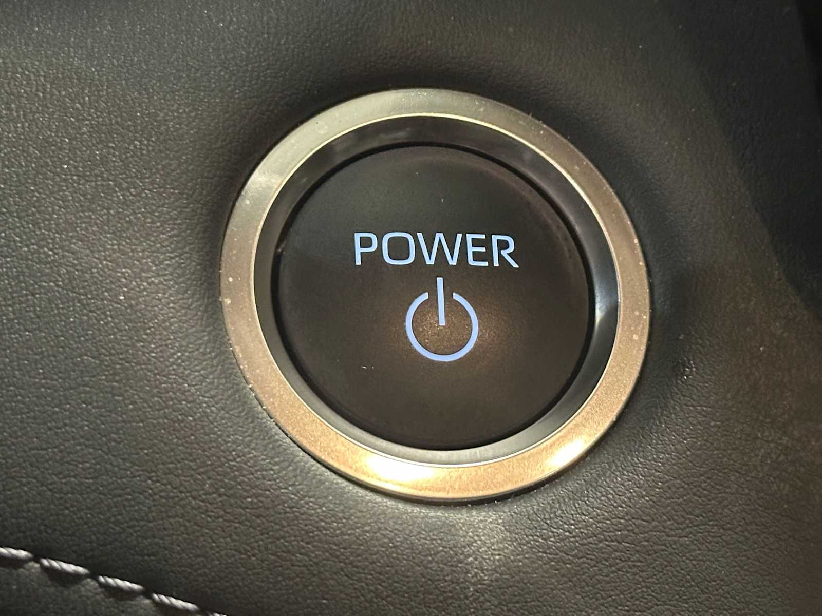 Thumbnail: 2025 Toyota Highlander - 18