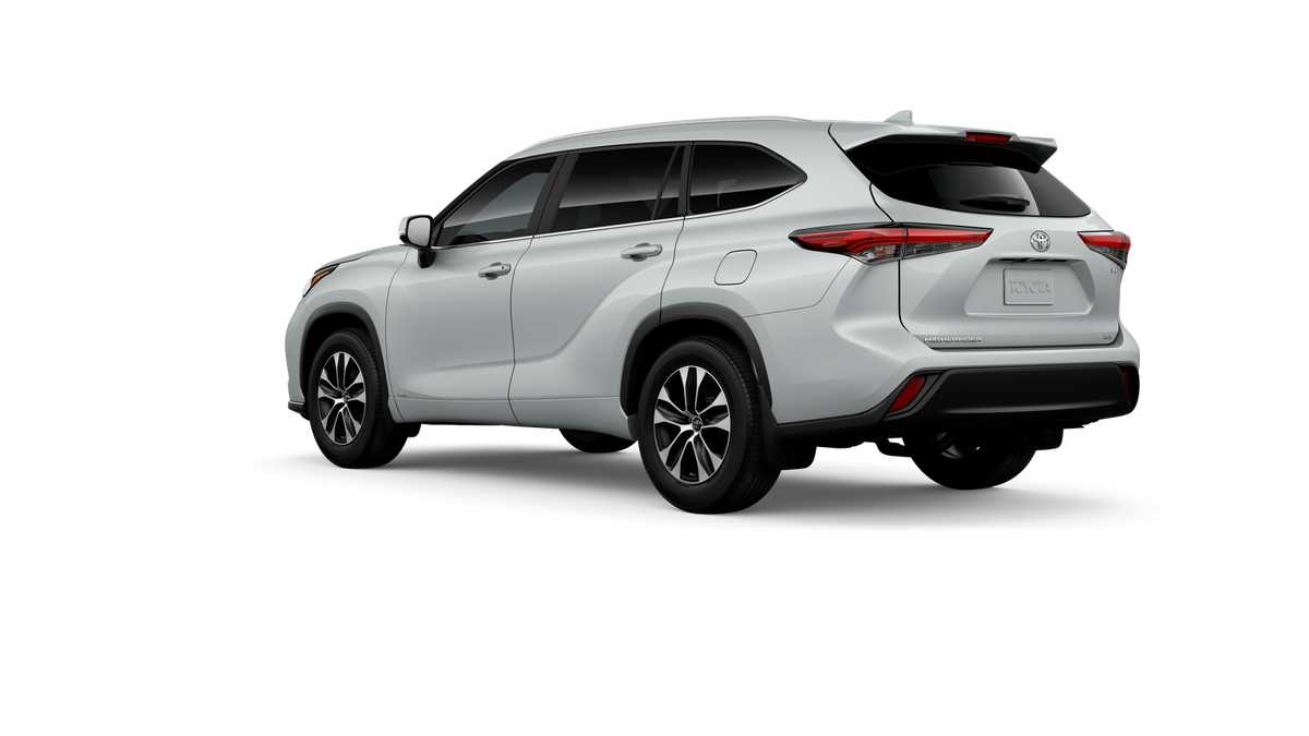 Thumbnail: 2026 Toyota Highlander - 6