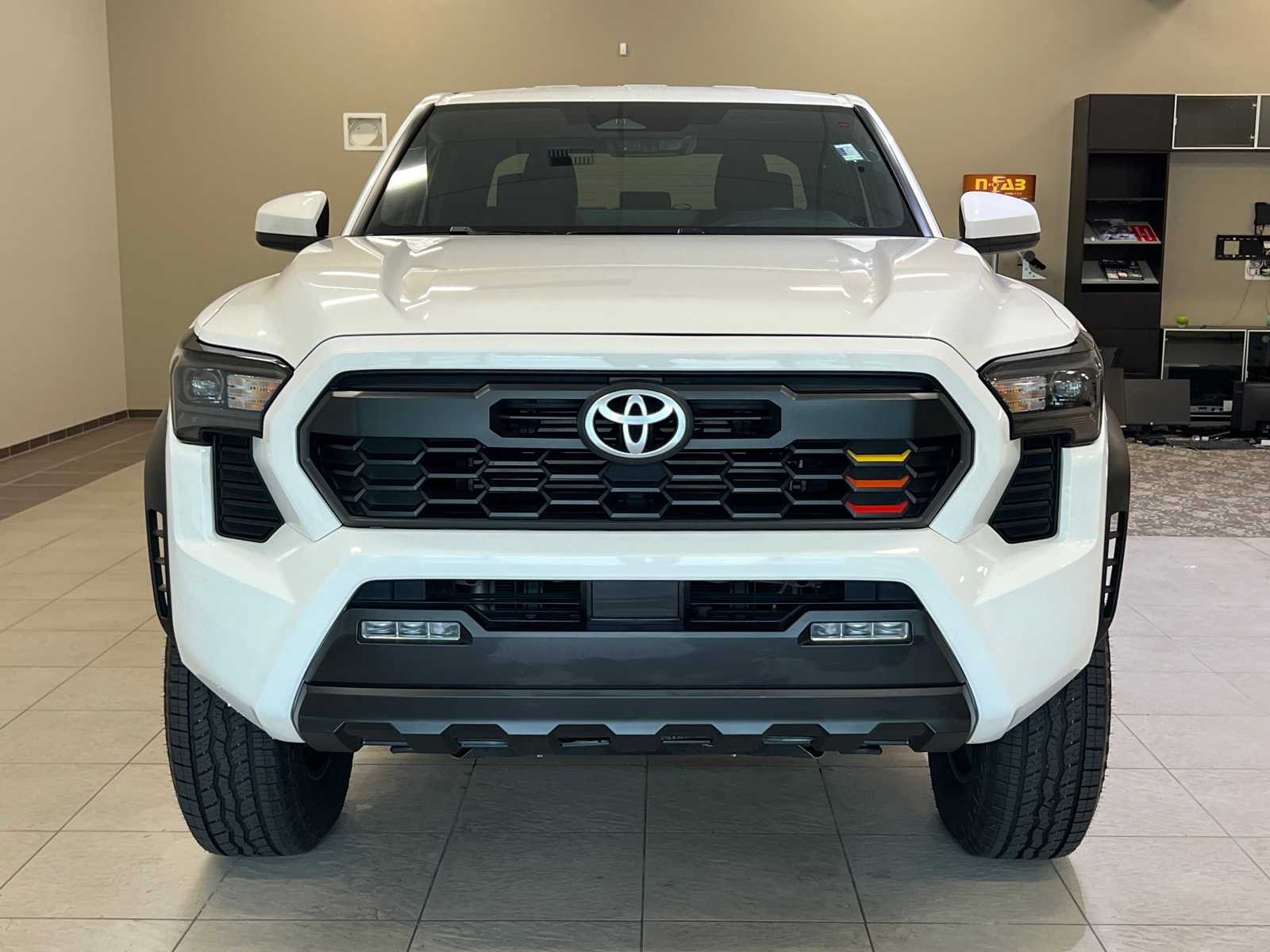 Thumbnail: 2024 Toyota Tacoma - 8