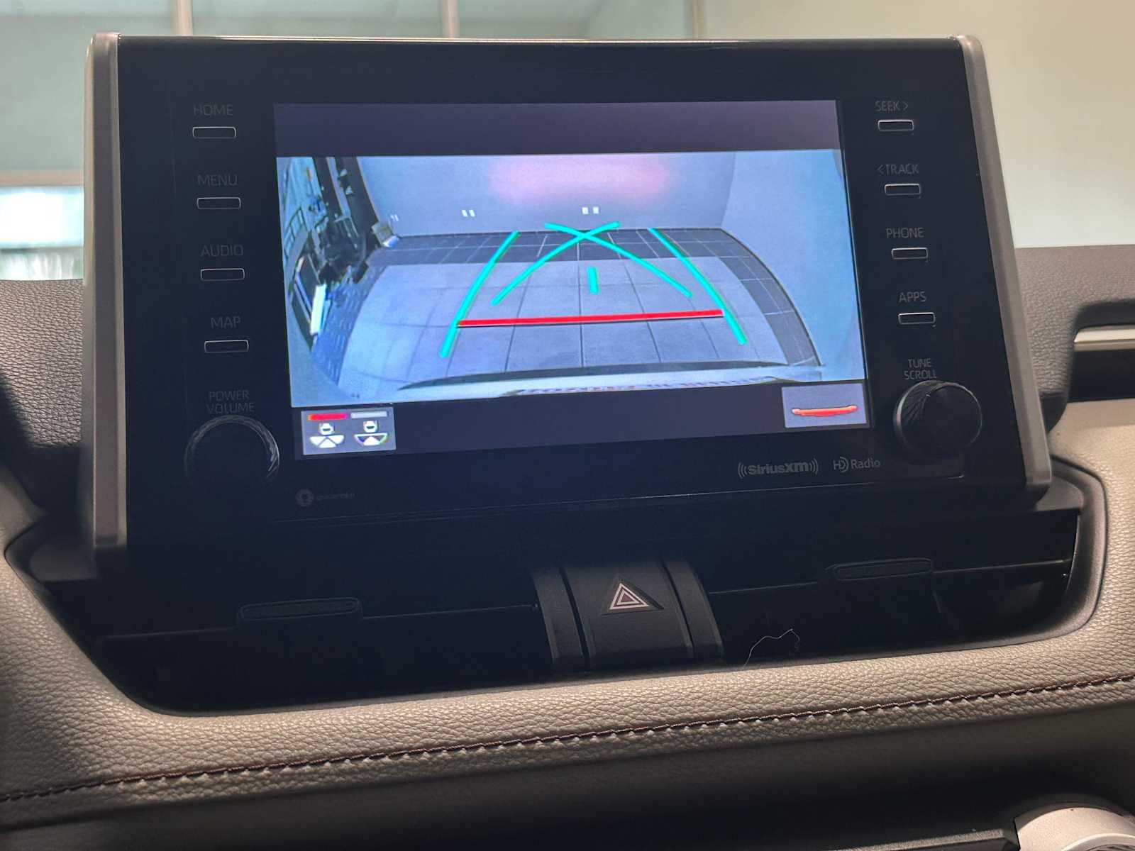 Thumbnail: 2019 Toyota RAV4 - 13