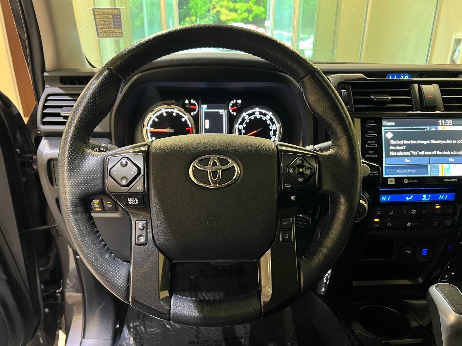 Thumbnail: 2023 Toyota 4Runner - 20