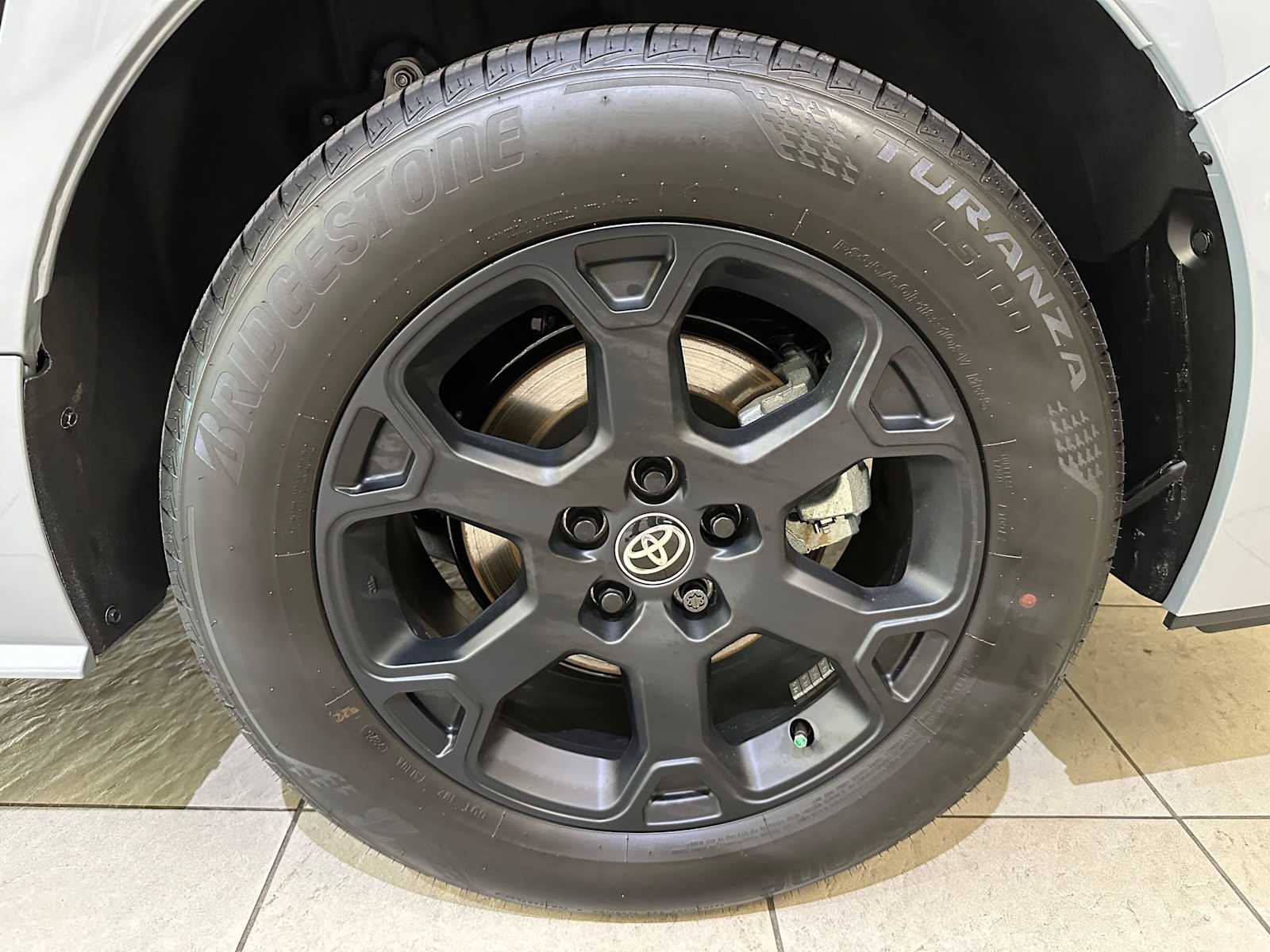 Thumbnail: 2025 Toyota Sienna - 8