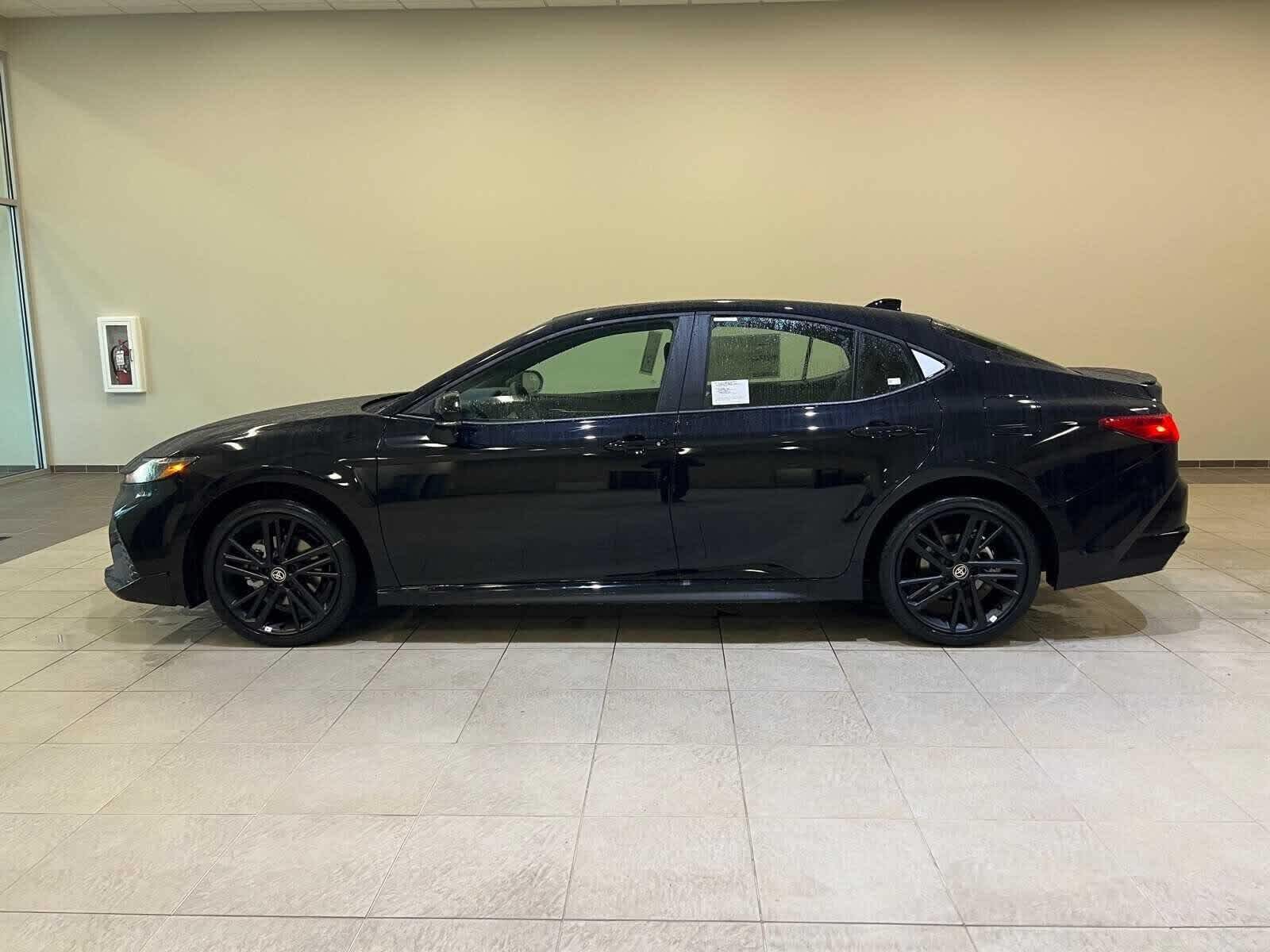 Thumbnail: 2026 Toyota Camry - 3