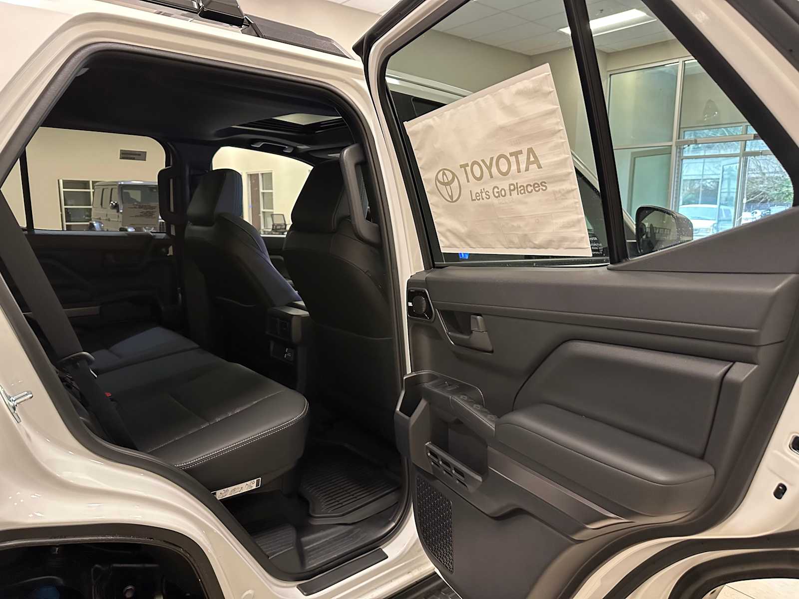 Thumbnail: 2026 Toyota 4Runner - 26