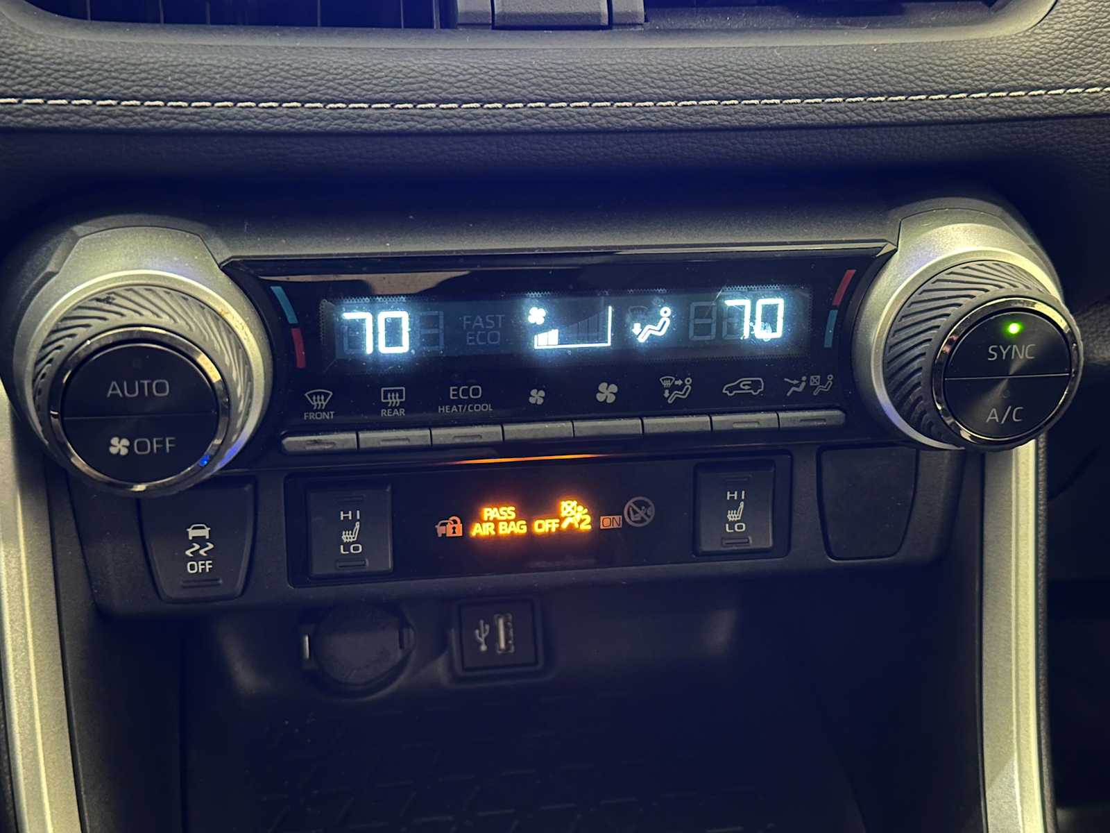 Thumbnail: 2024 Toyota RAV4 - 15