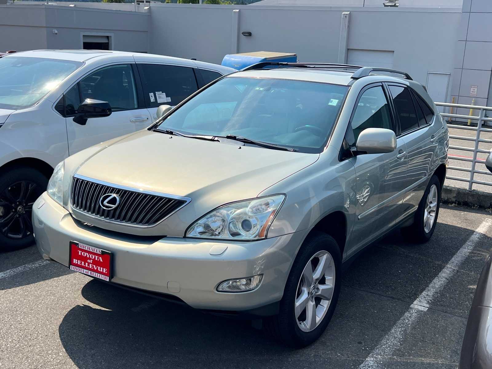 2004 Lexus RX 330 -
                  Bellevue, WA