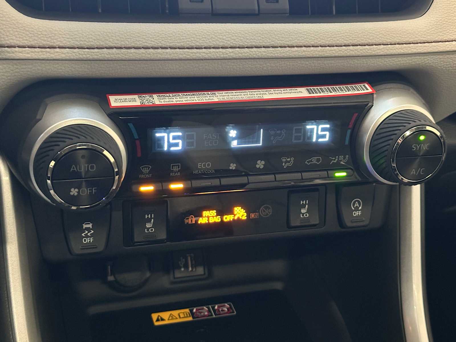 Thumbnail: 2025 Toyota RAV4 - 15