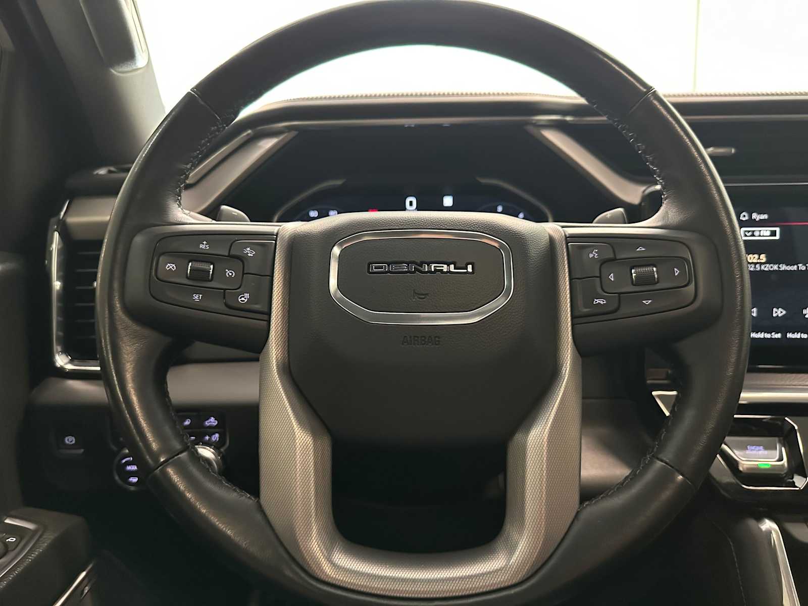 Thumbnail: 2022 GMC Sierra 1500 - 11