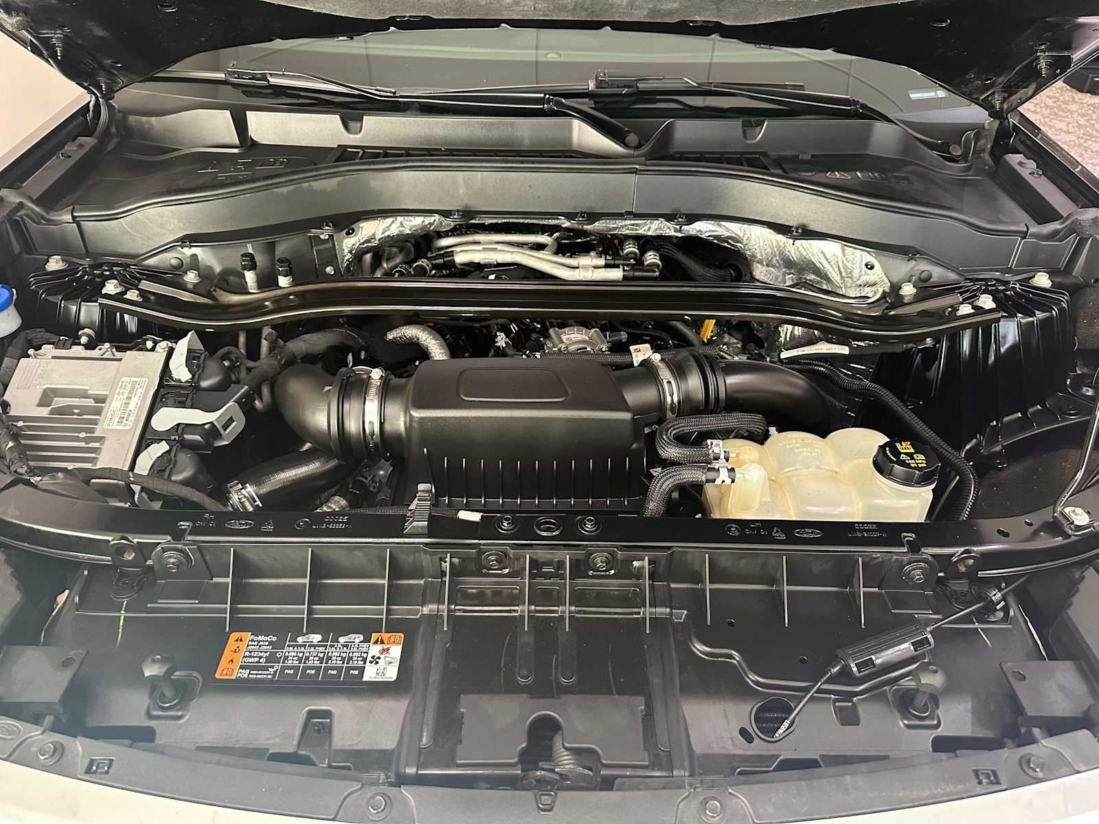 Thumbnail: 2020 Ford Explorer - 9