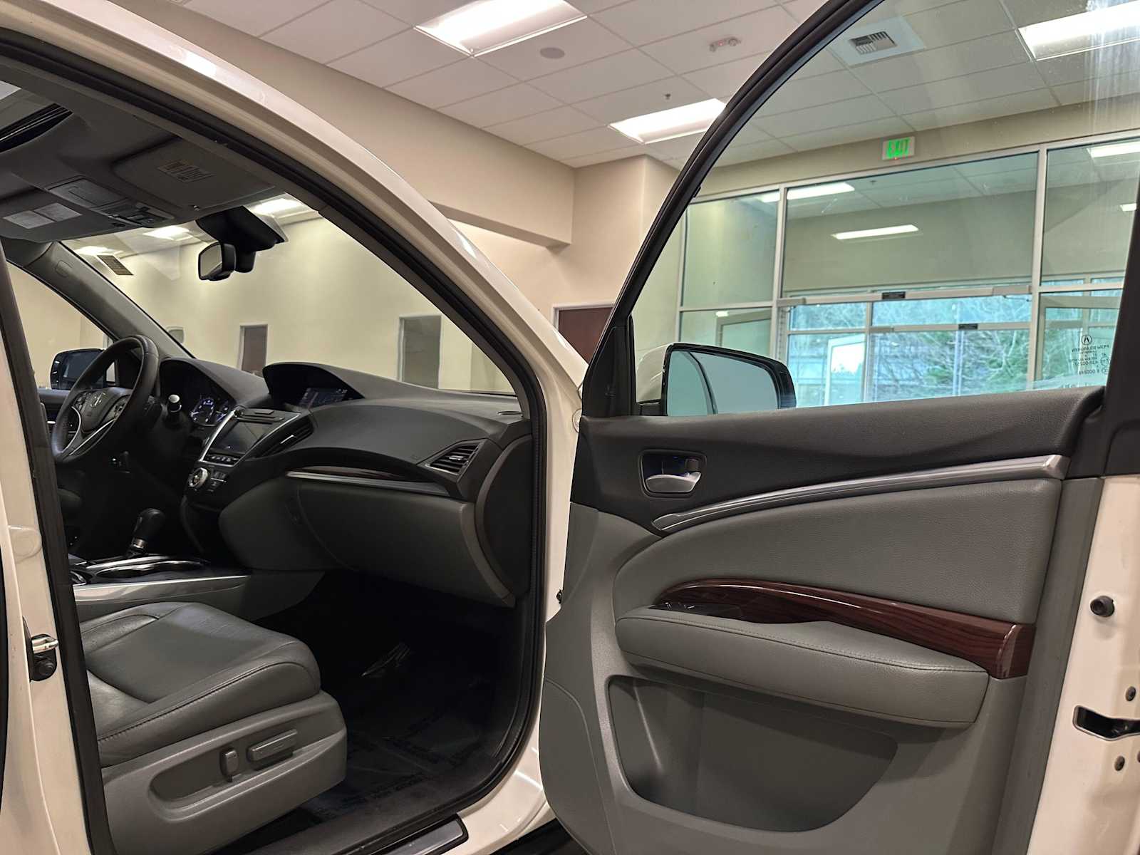 Thumbnail: 2014 Acura MDX - 29