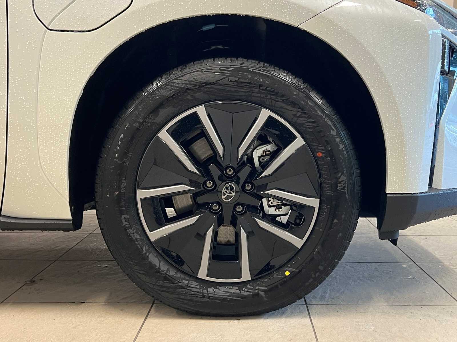 Thumbnail: 2026 Toyota bZ - 5