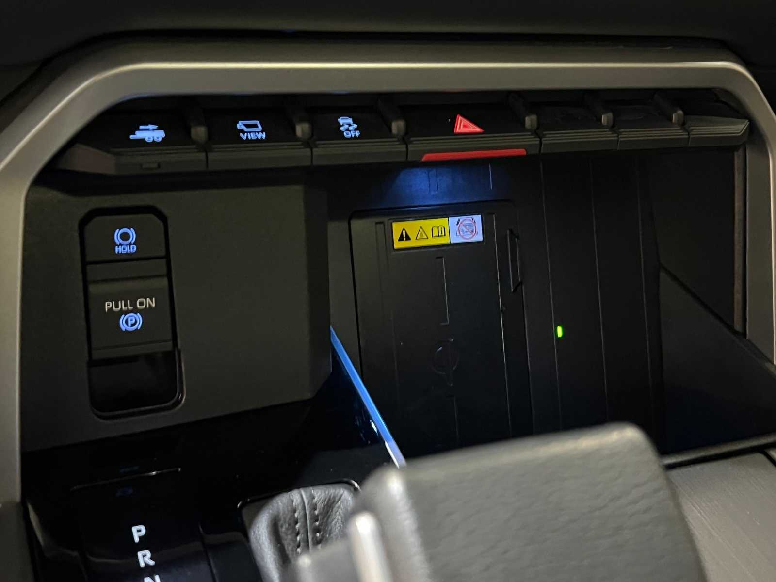 Thumbnail: 2023 Toyota Tundra - 29