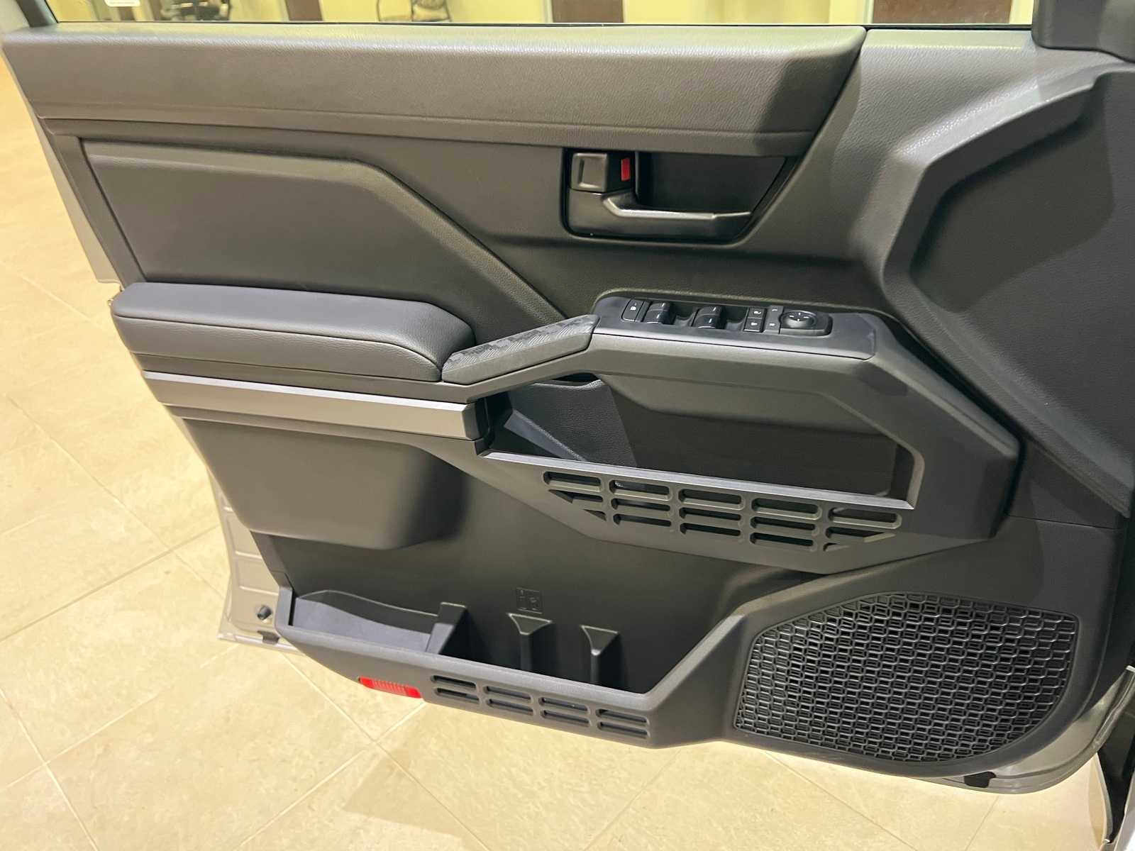 Thumbnail: 2025 Toyota Tacoma - 17