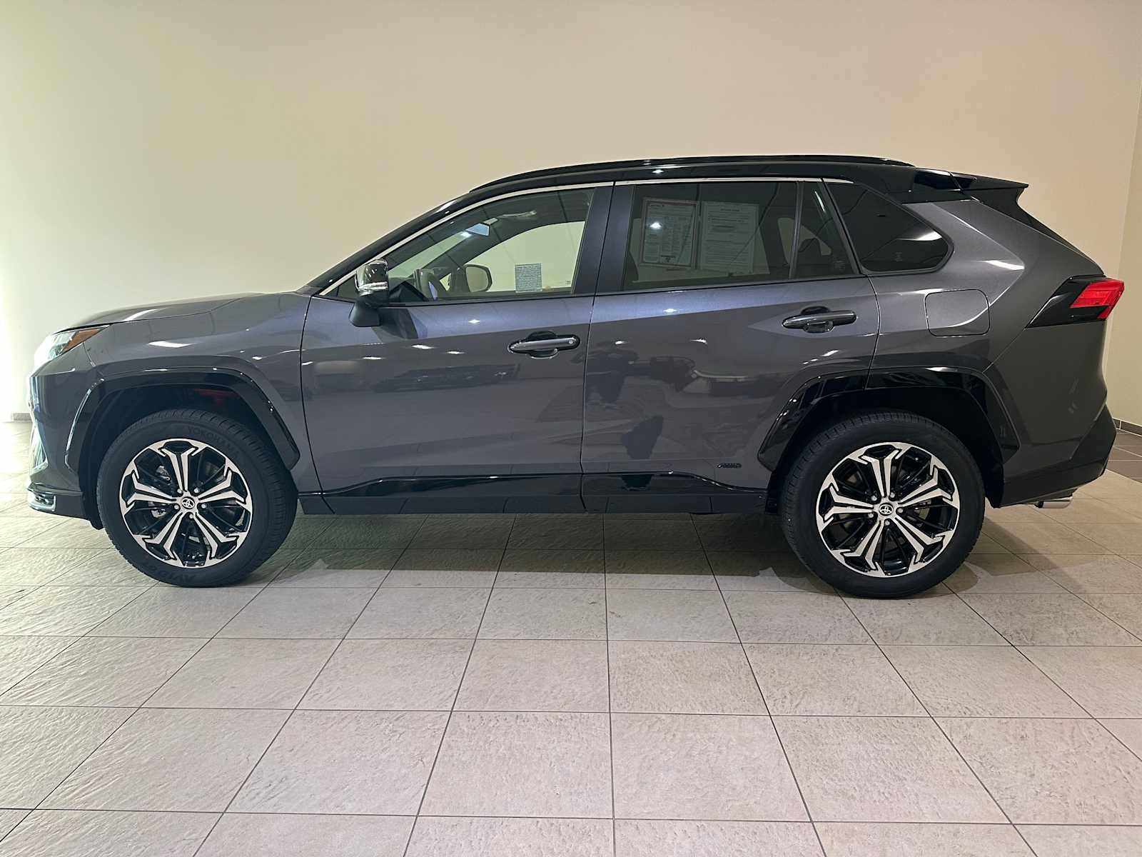 Thumbnail: 2025 Toyota RAV4 - 3