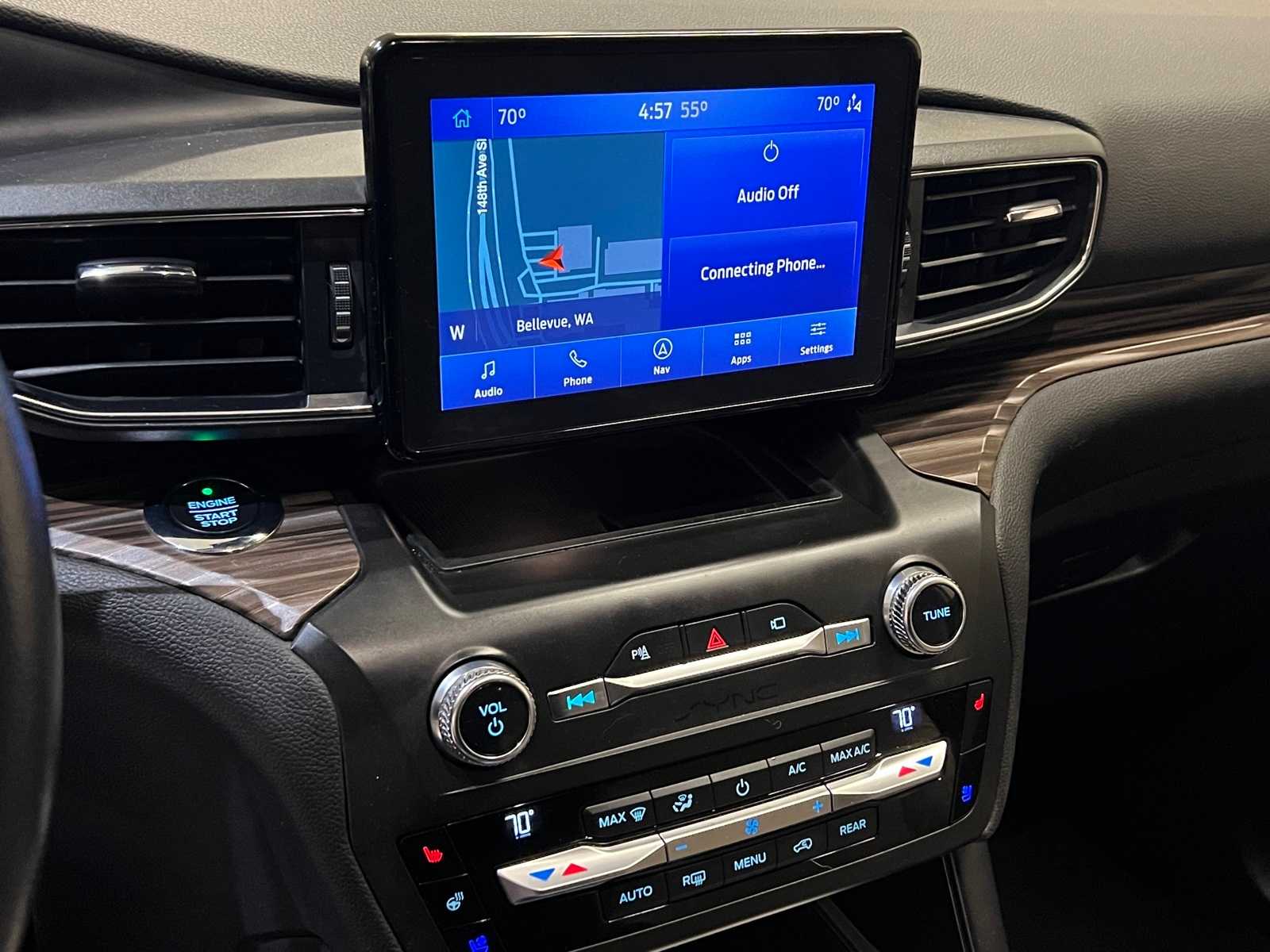 Thumbnail: 2020 Ford Explorer - 24