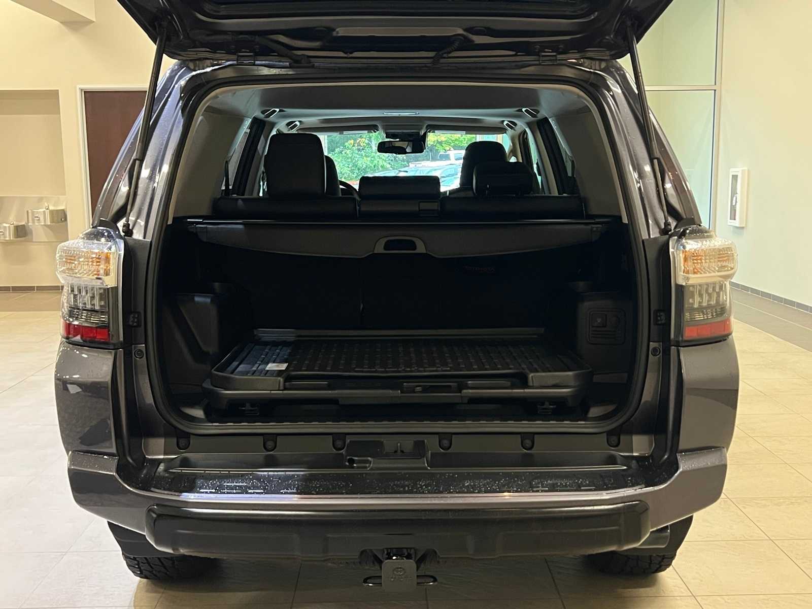 Thumbnail: 2023 Toyota 4Runner - 30