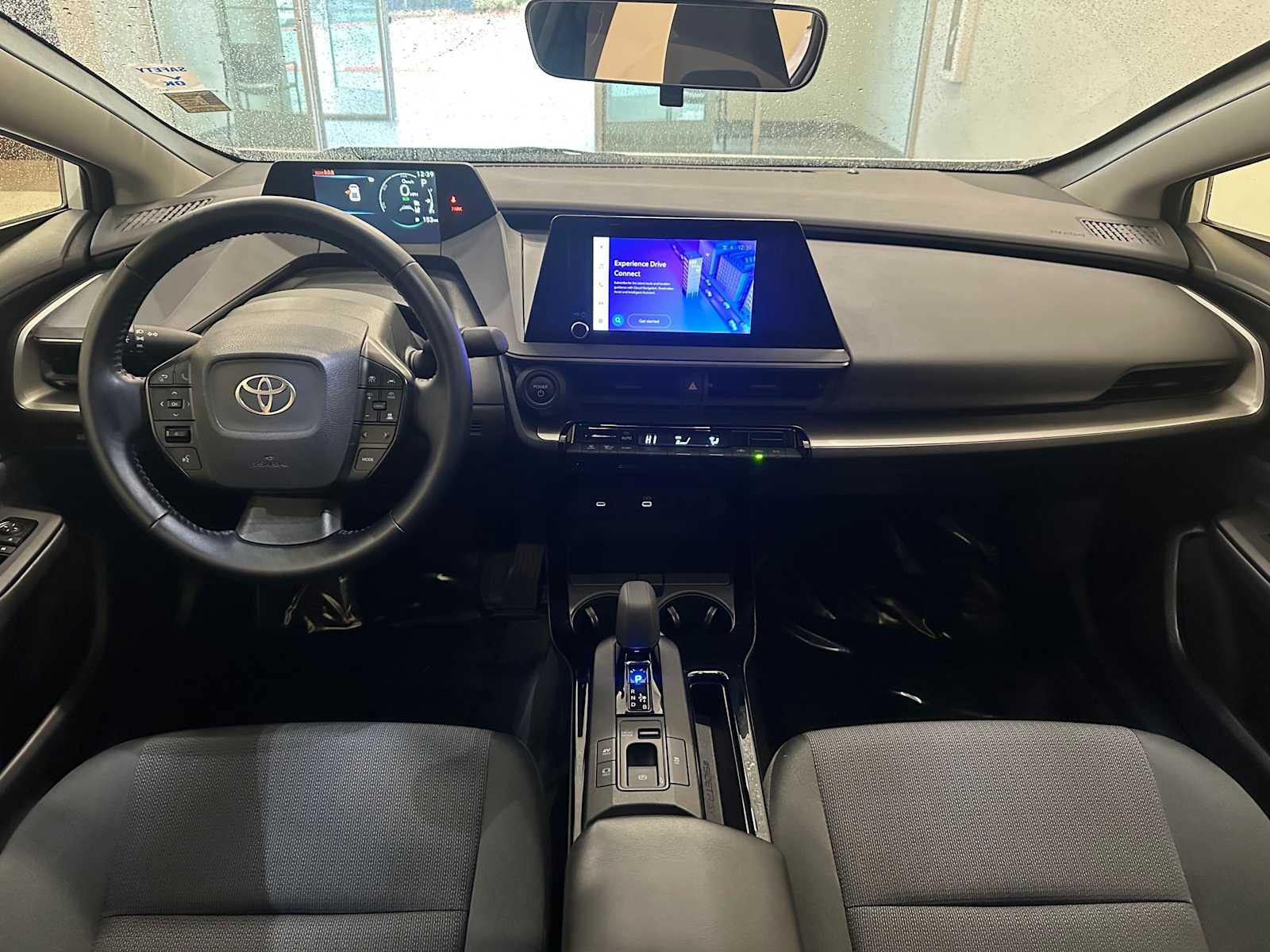 Thumbnail: 2024 Toyota Prius - 10