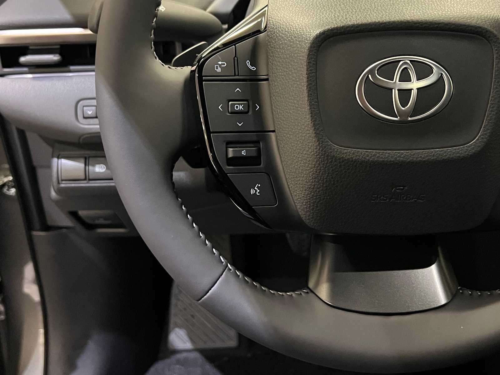 Thumbnail: 2026 Toyota bZ - 21