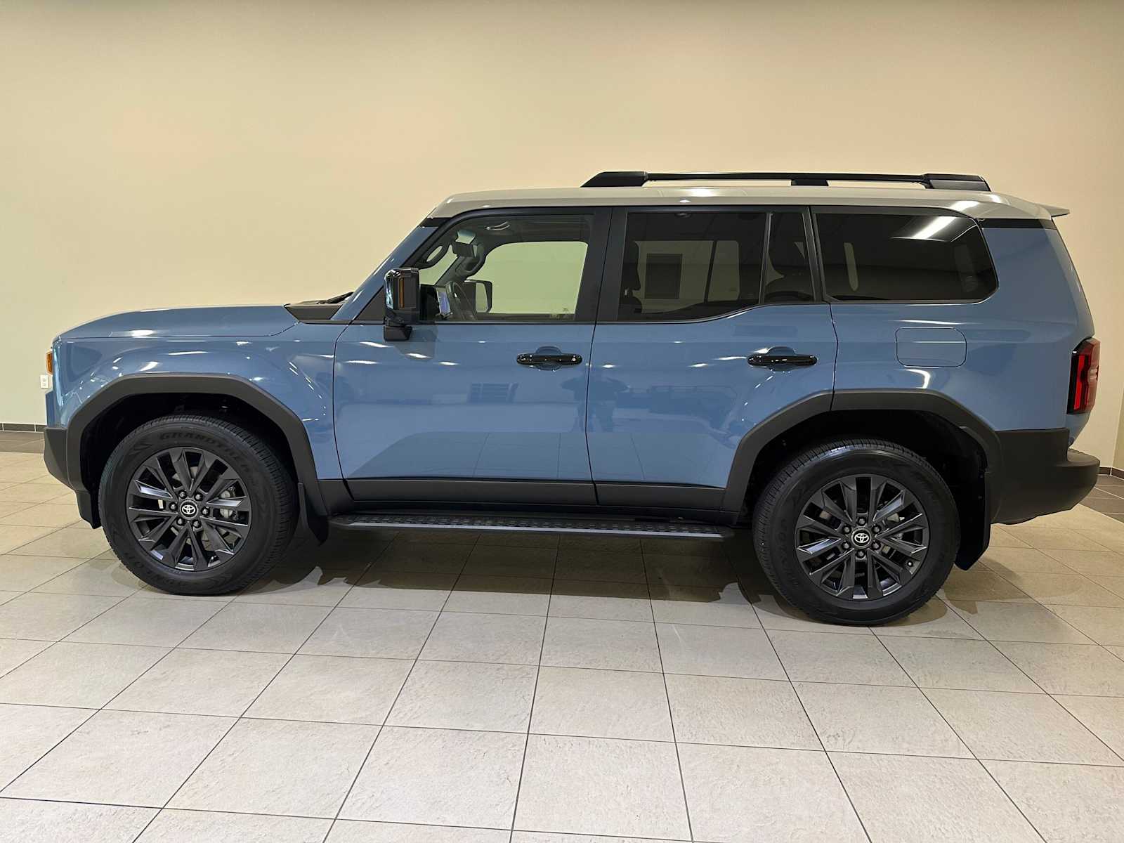 Thumbnail: 2024 Toyota Land Cruiser - 3