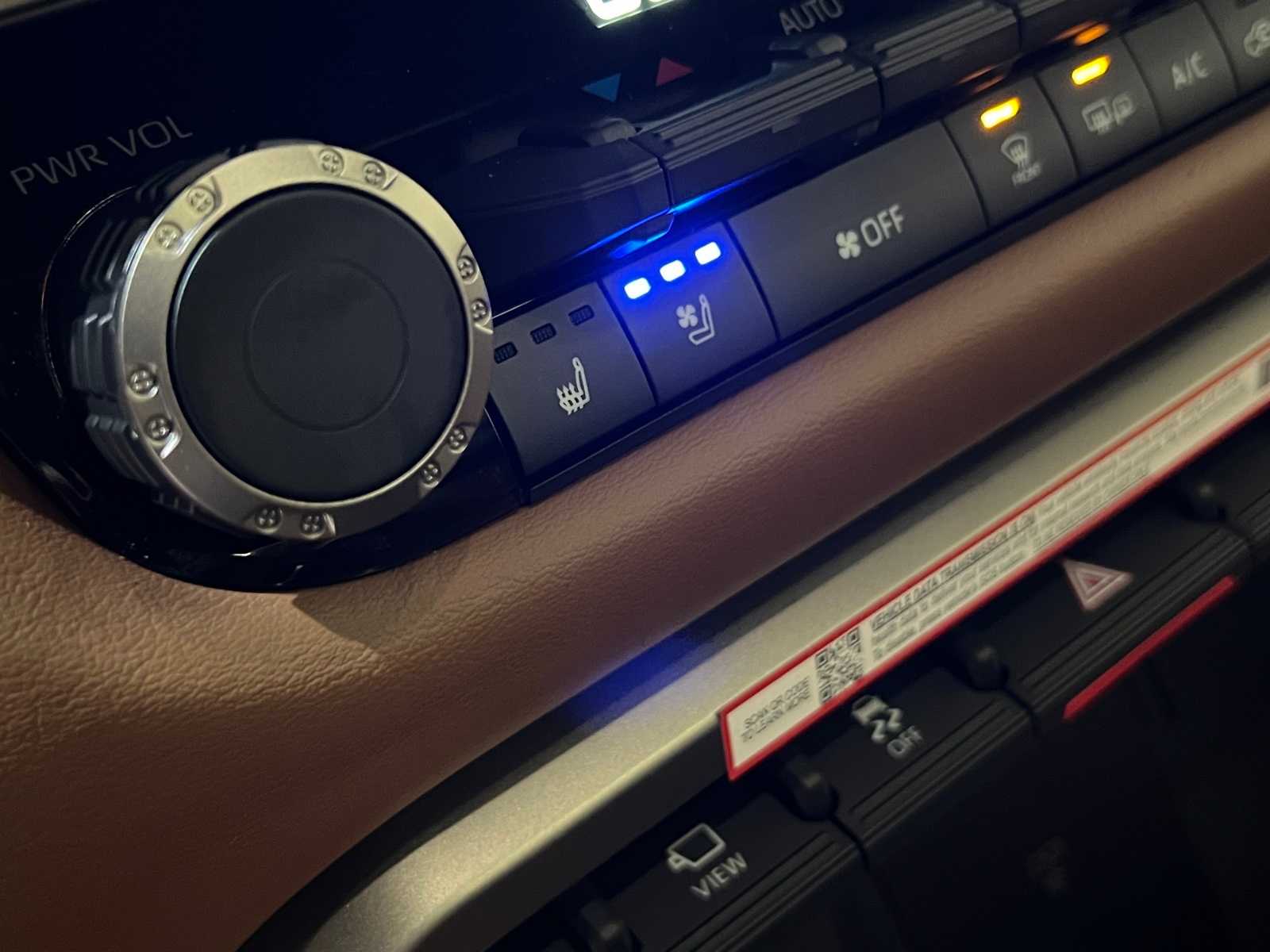 Thumbnail: 2026 Toyota Tundra - 27