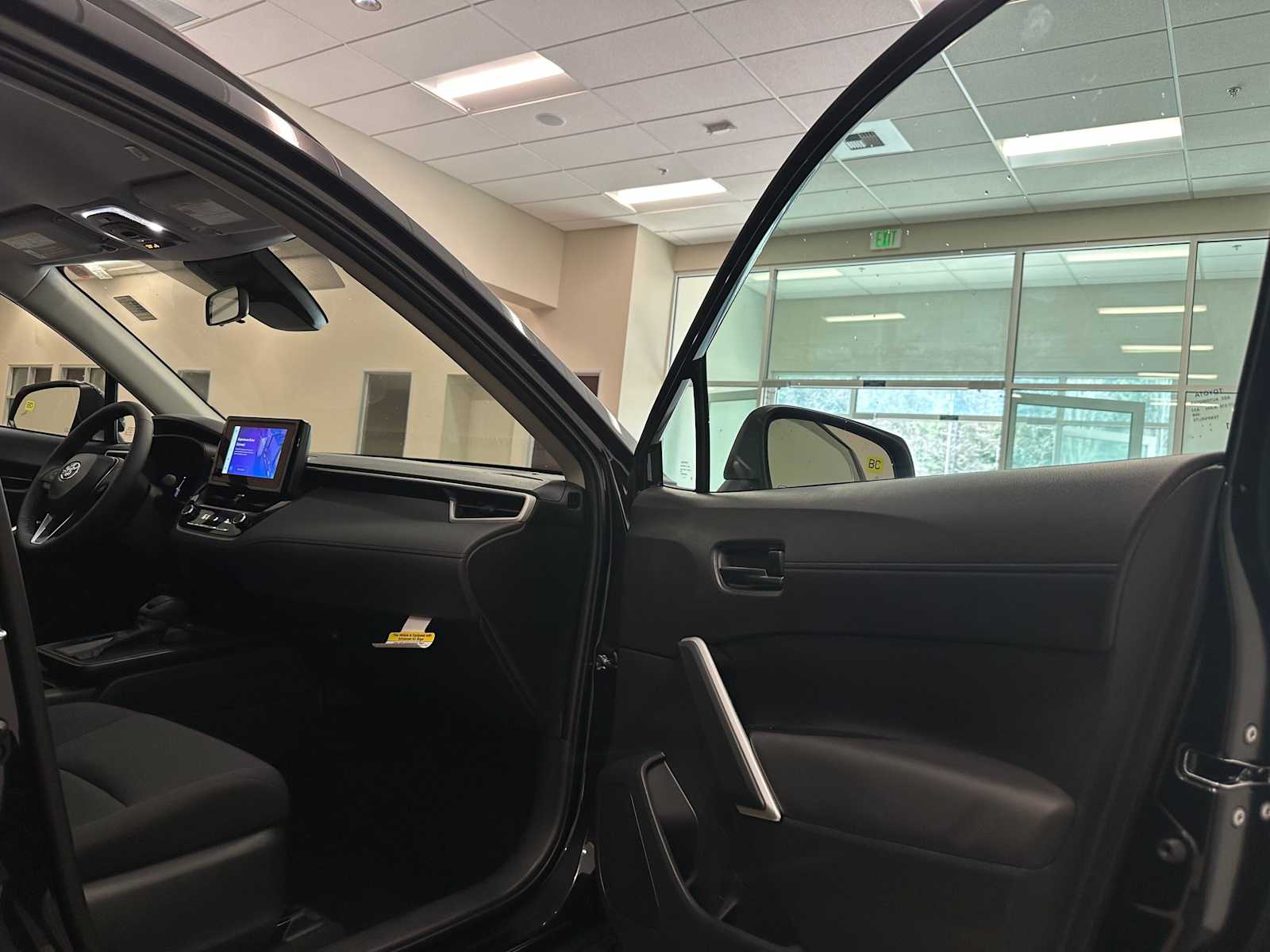 Thumbnail: 2026 Toyota Corolla Cross - 27