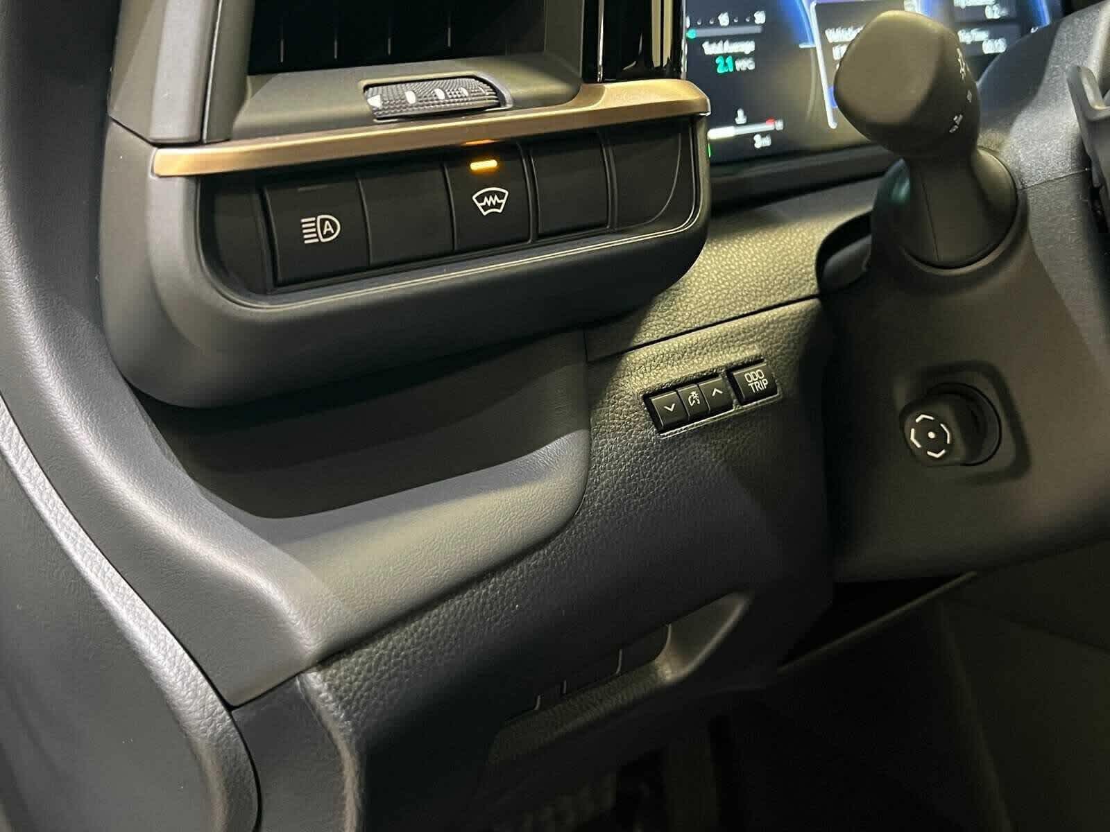 Thumbnail: 2026 Toyota Crown - 14