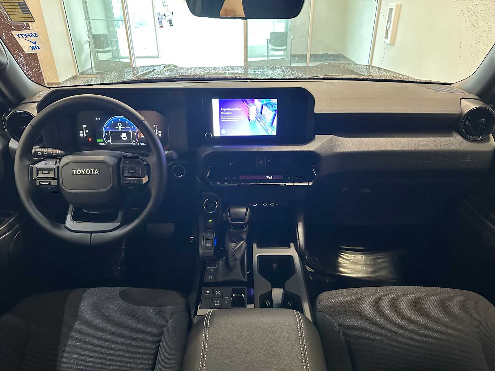 Thumbnail: 2025 Toyota Land Cruiser - 11