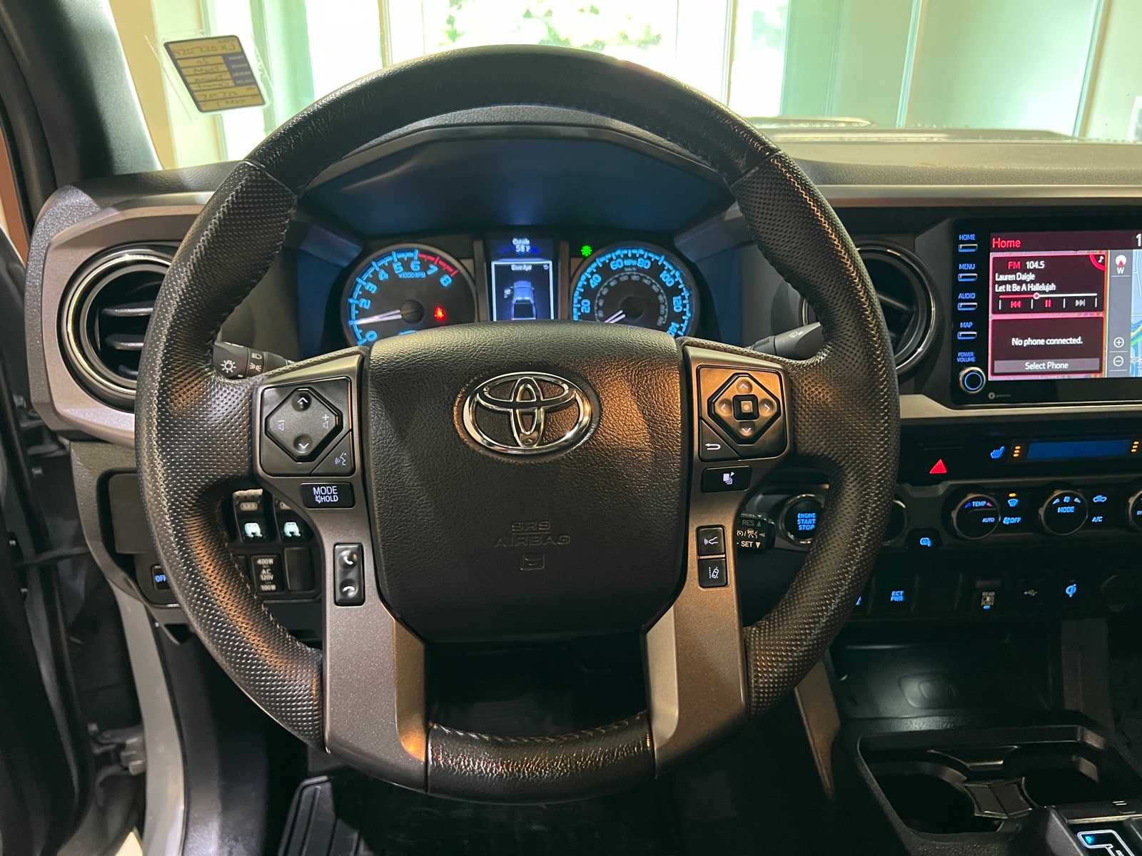 Thumbnail: 2020 Toyota Tacoma - 20