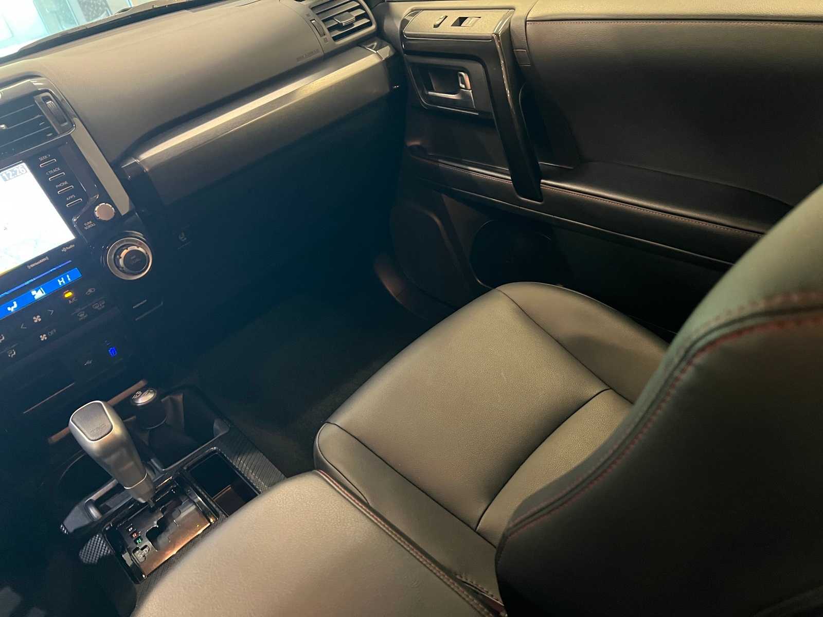 Thumbnail: 2024 Toyota 4Runner - 11