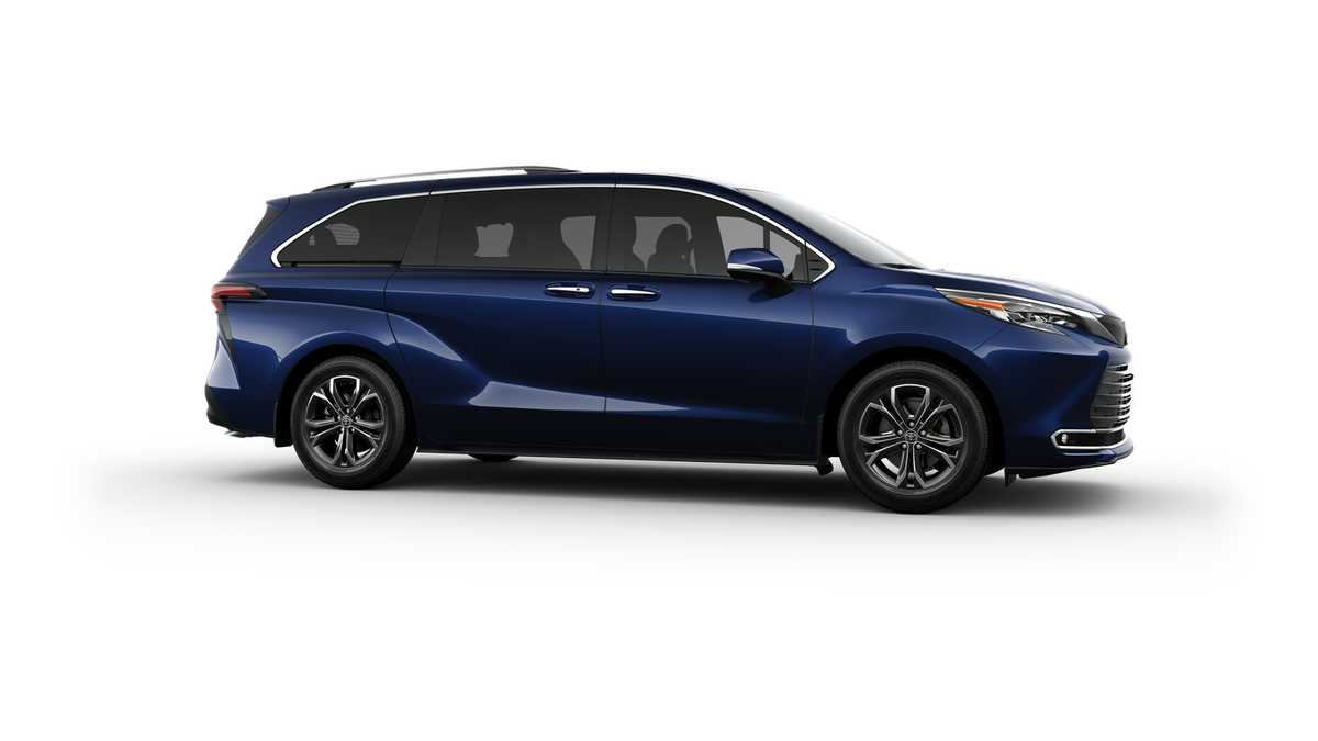 Thumbnail: 2025 Toyota Sienna - 13