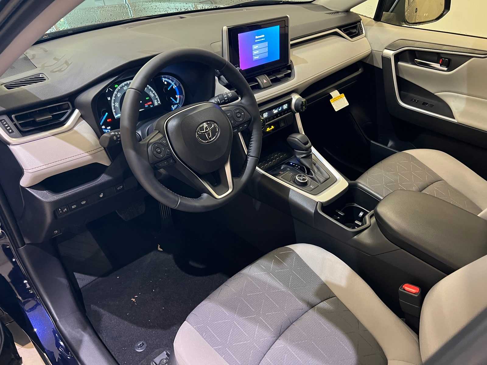 Thumbnail: 2025 Toyota RAV4 - 2