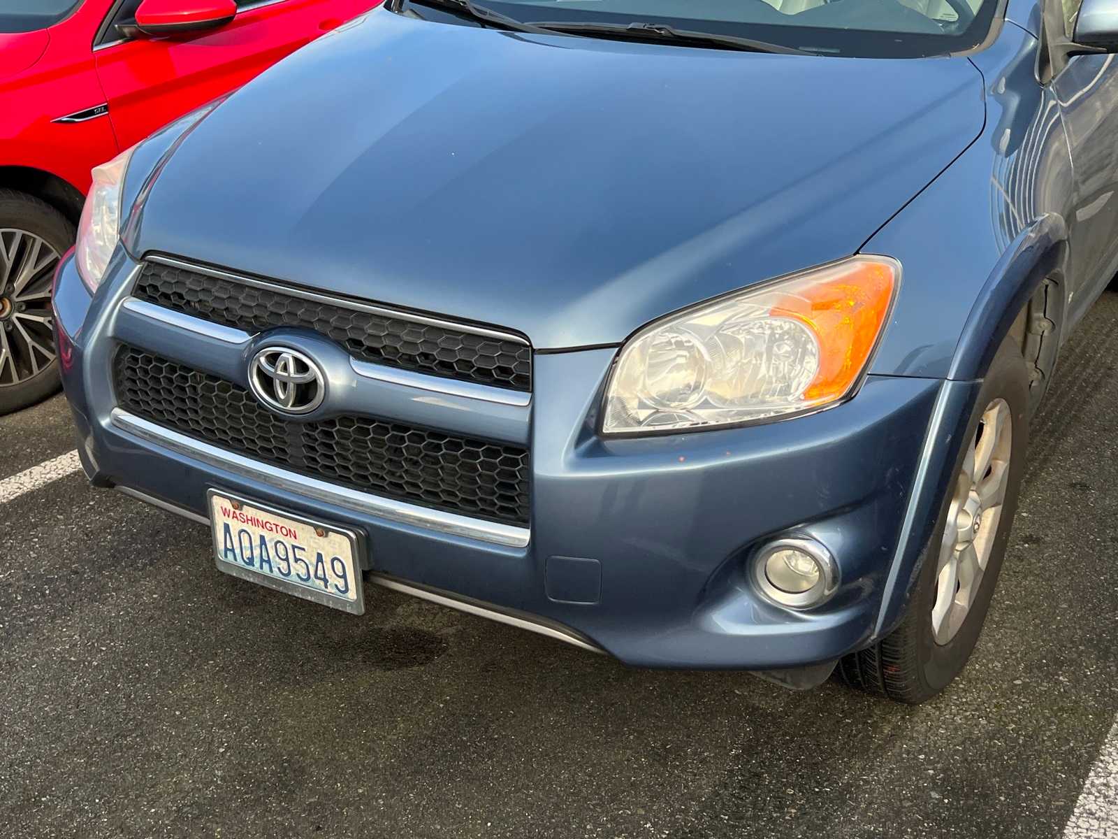 Thumbnail: 2012 Toyota RAV4 - 2