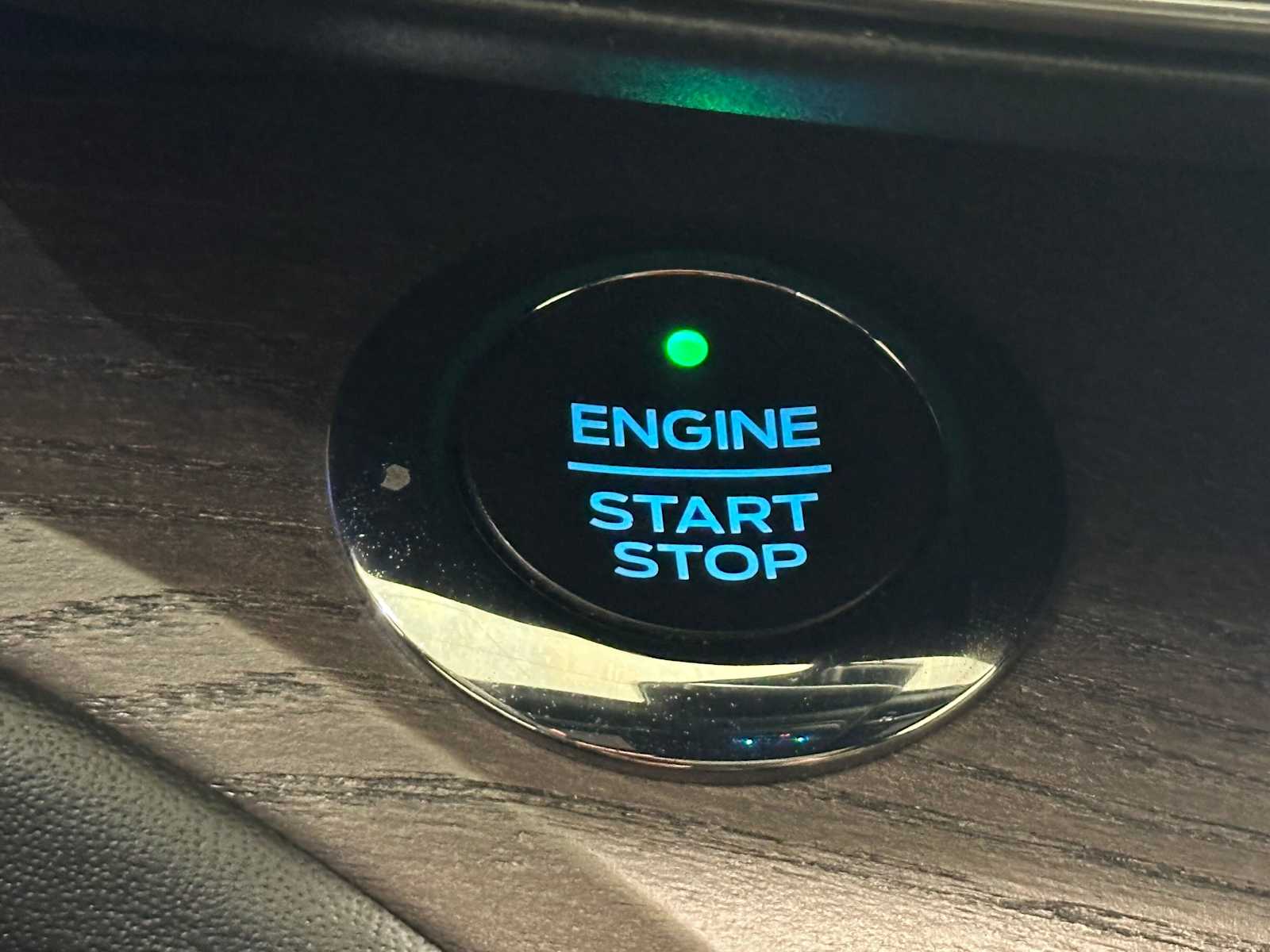 Thumbnail: 2020 Ford Explorer - 19