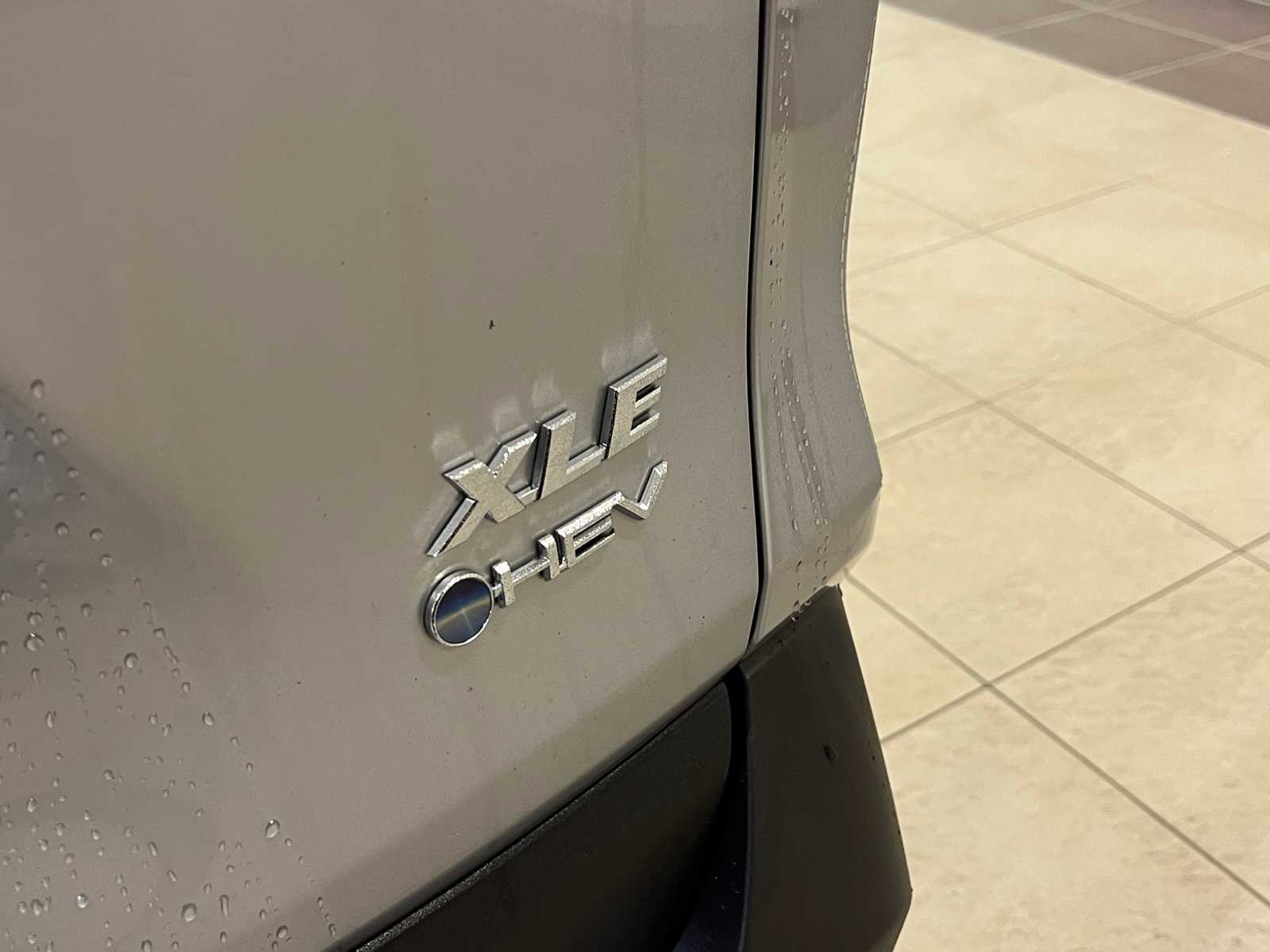 Thumbnail: 2025 Toyota RAV4 - 6