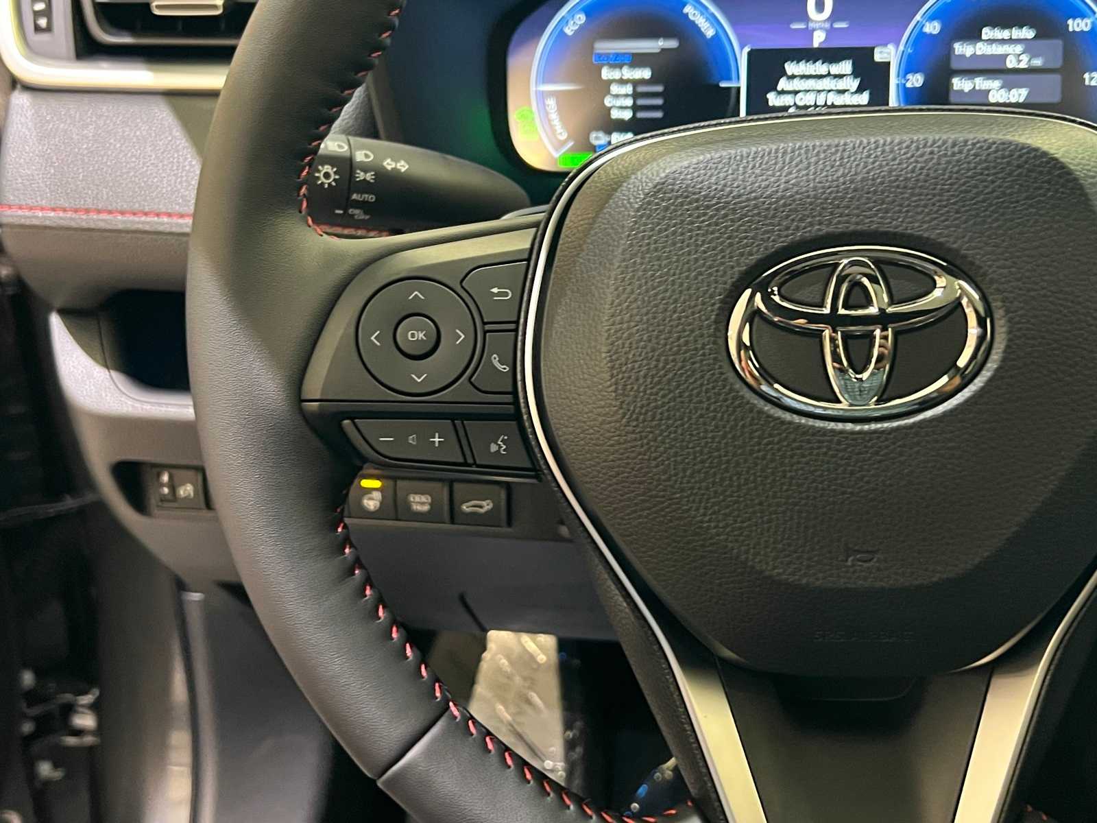 Thumbnail: 2025 Toyota RAV4 - 22