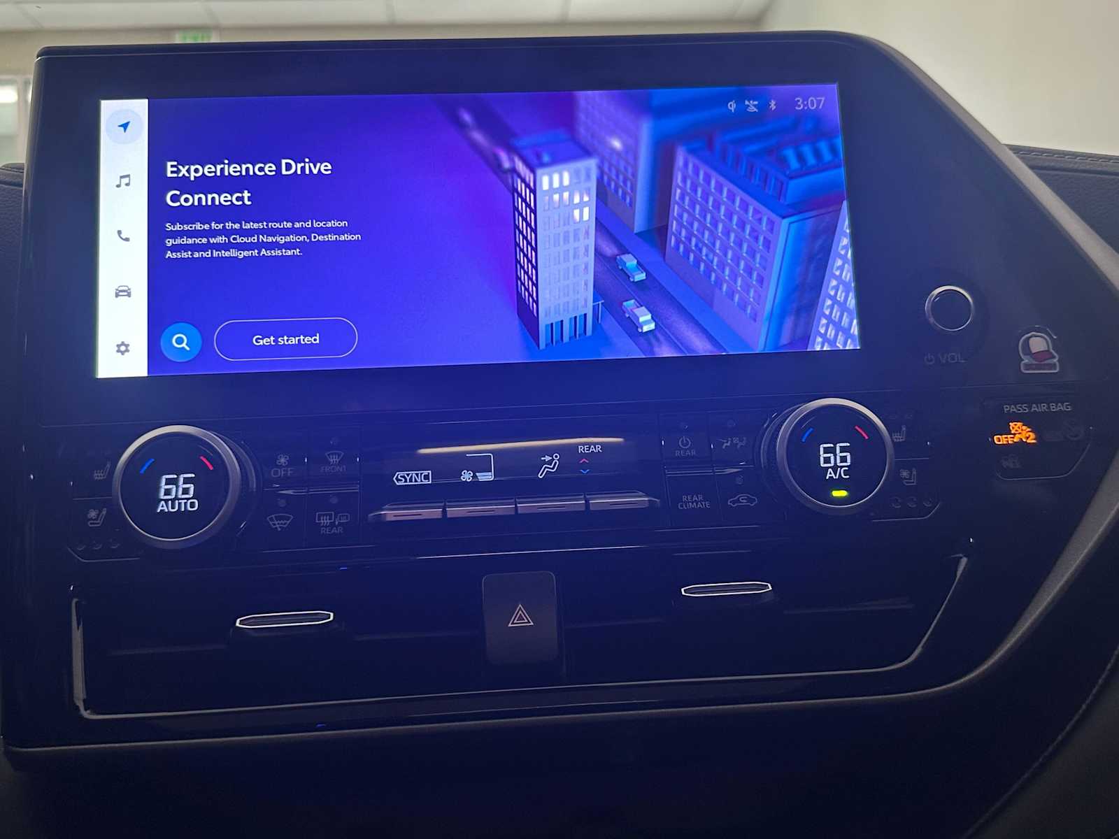 Thumbnail: 2023 Toyota Highlander - 14