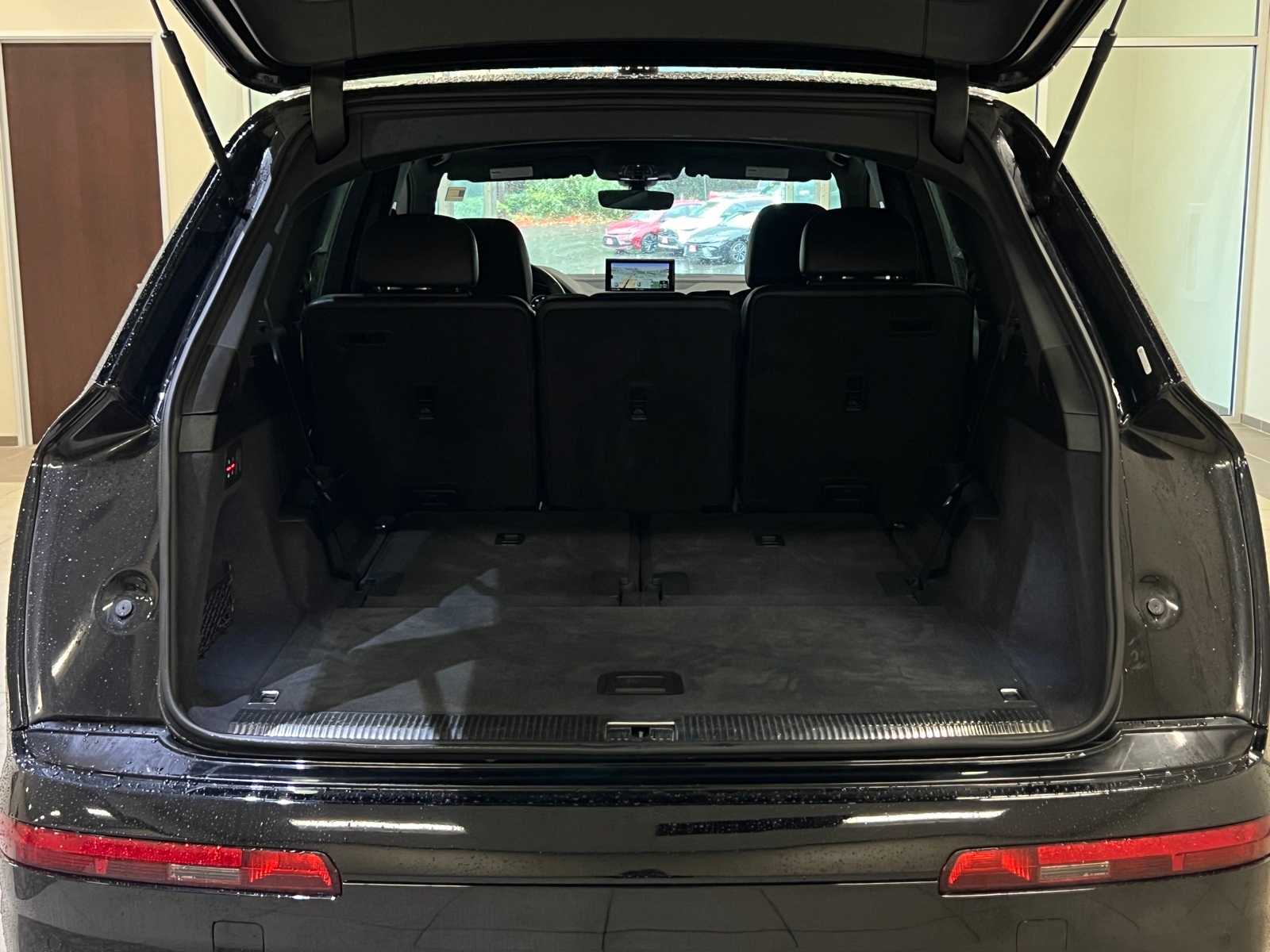 Thumbnail: 2019 Audi Q7 - 28