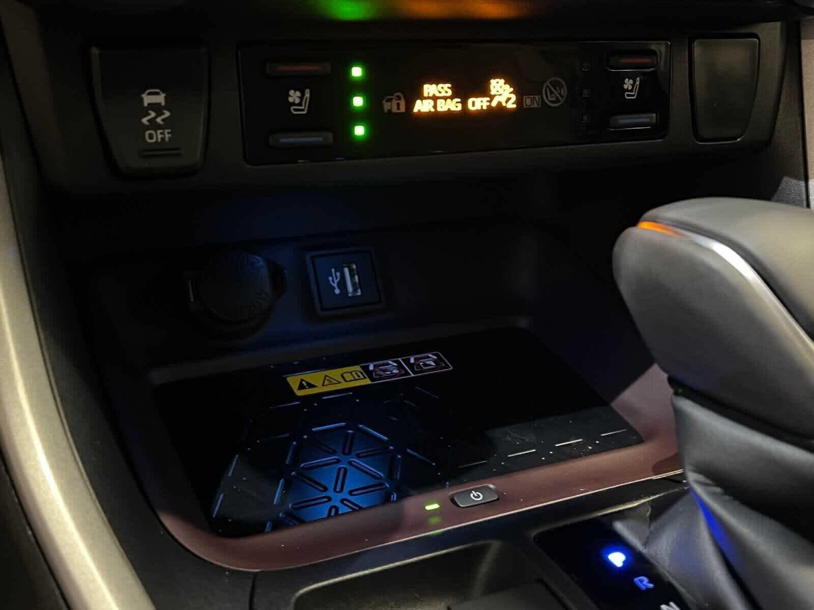 Thumbnail: 2025 Toyota RAV4 - 29